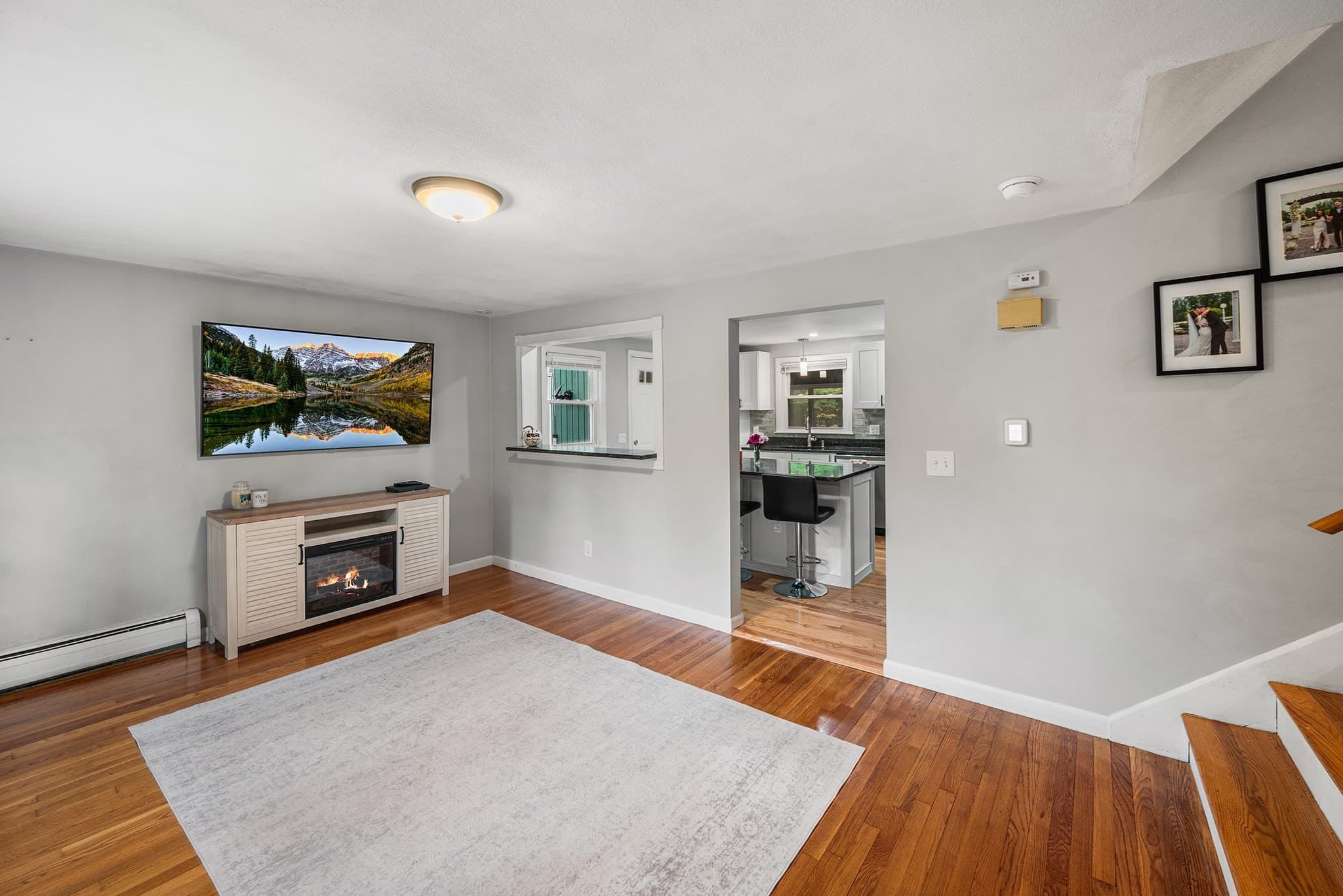 Single Family Residence at 95 Baldwin Rd, Billerica MA 01821, Billerica, photo 2 of 40