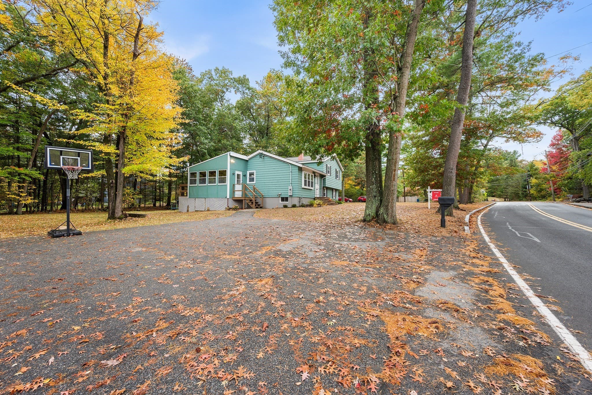 Single Family Residence at 95 Baldwin Rd, Billerica MA 01821, Billerica, photo 38 of 40