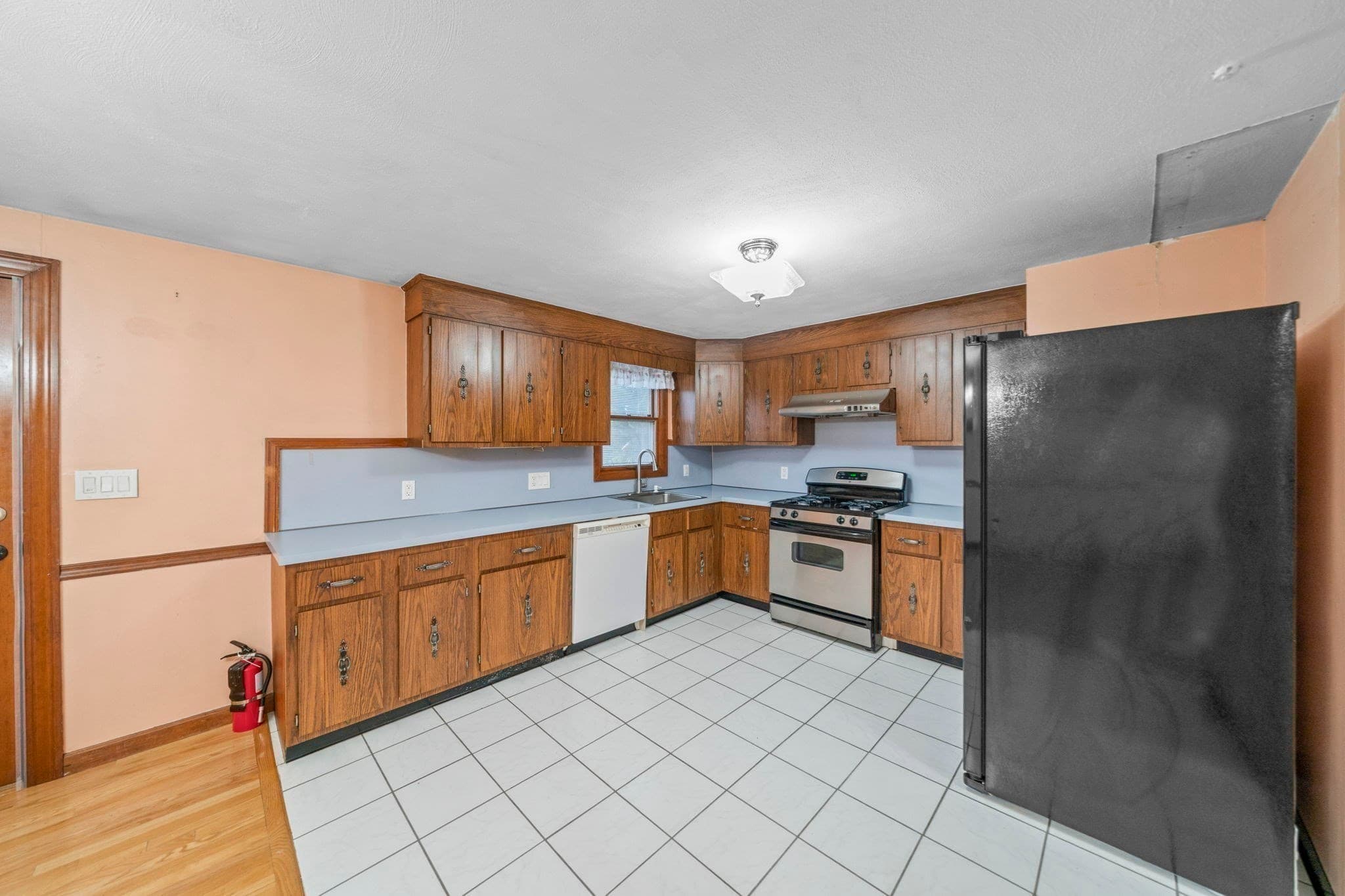 Single Family Residence at 9 Vine Street, Randolph MA 02368, Randolph, photo 5 of 41