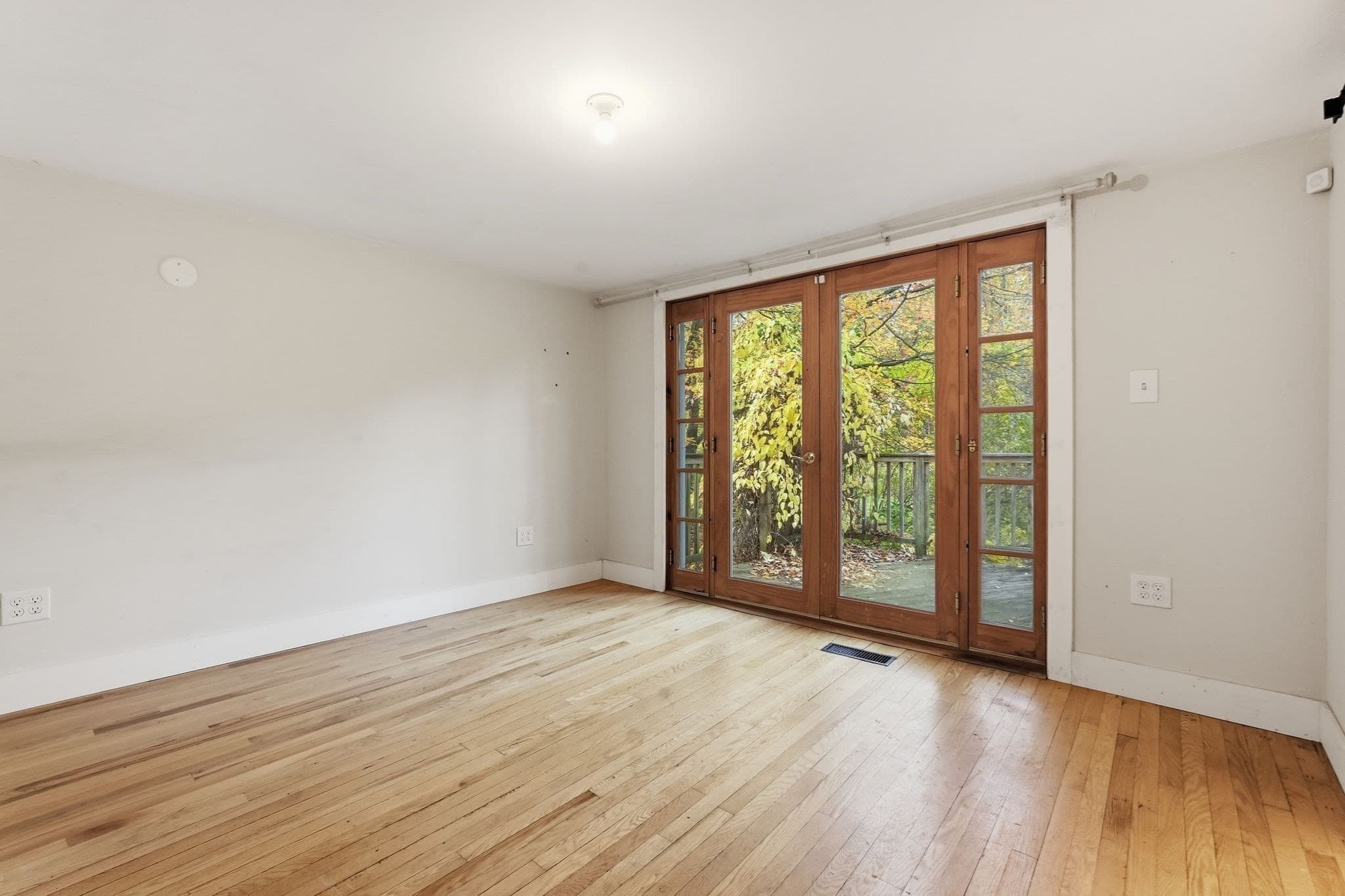 Single Family Residence at 163 Leverett Rd, Shutesbury MA 01072, photo 16 of 34