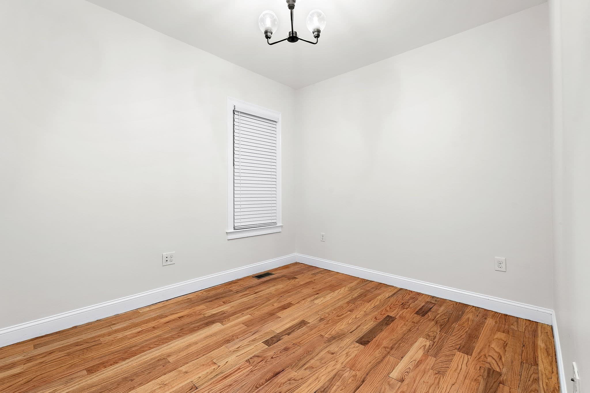 Condominium at 108 Bennington St # 1, Boston MA 02128, Boston, photo 16 of 29
