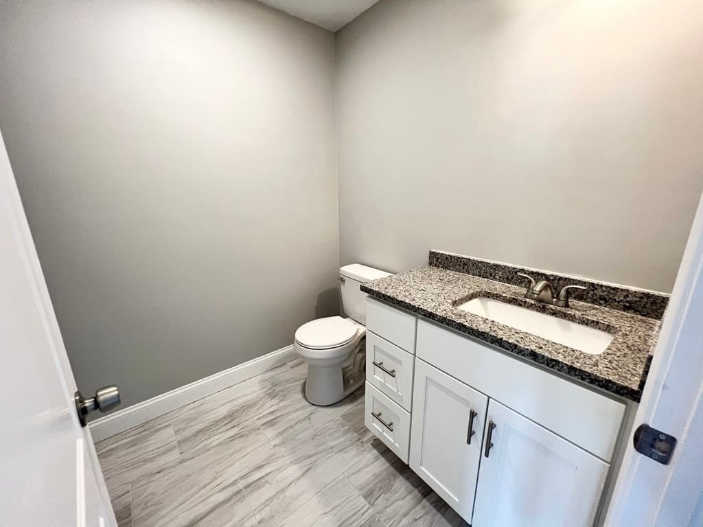 Condominium at 2 Bassett # A, Taunton MA 02780, Taunton, photo 12 of 14