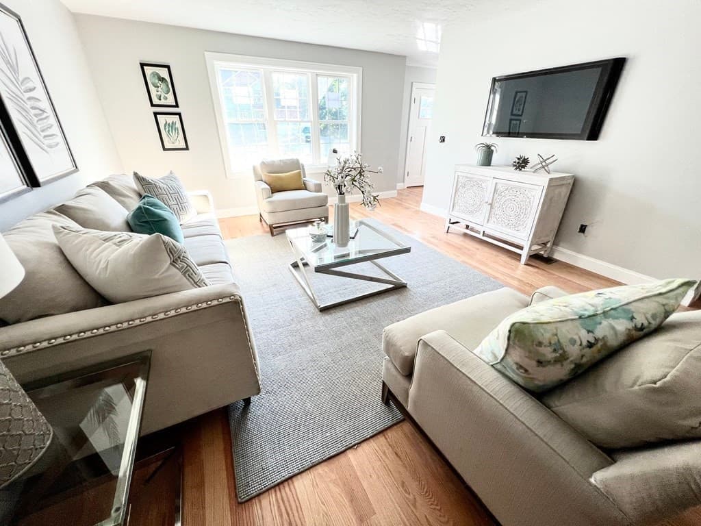 Condominium at 2 Bassett # A, Taunton MA 02780, Taunton, photo 8 of 14