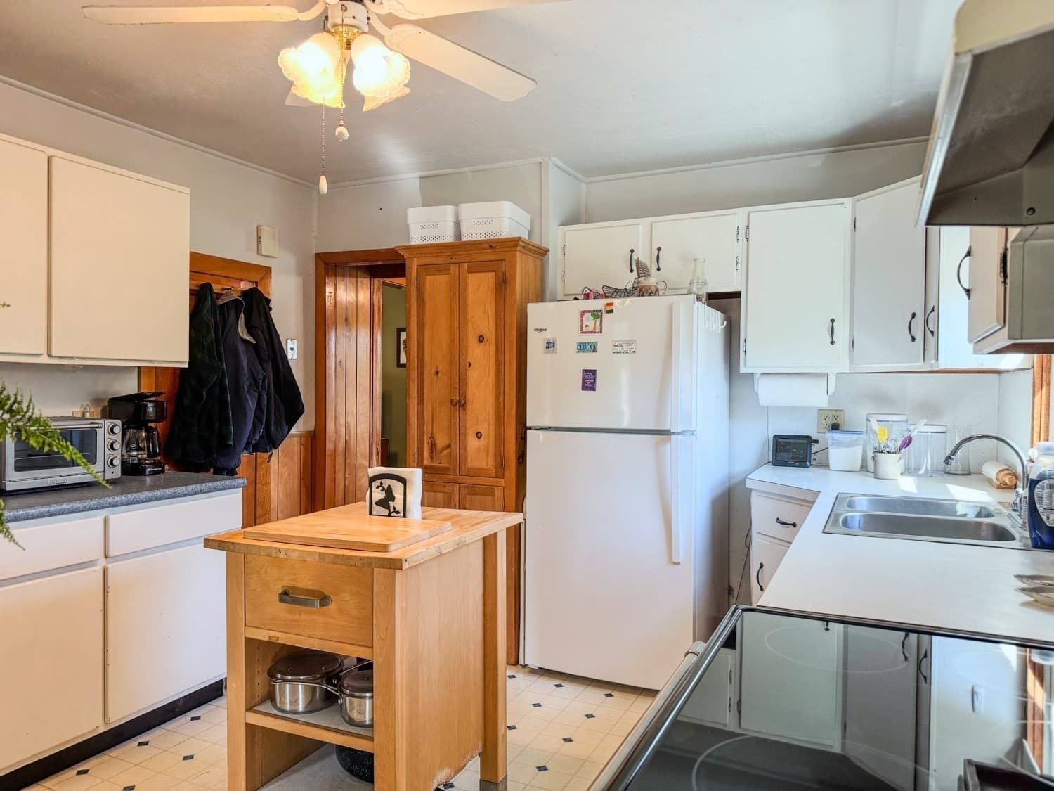 Single Family Residence at 81 Maple Street, Northfield MA 01360, Northfield, photo 7 of 40