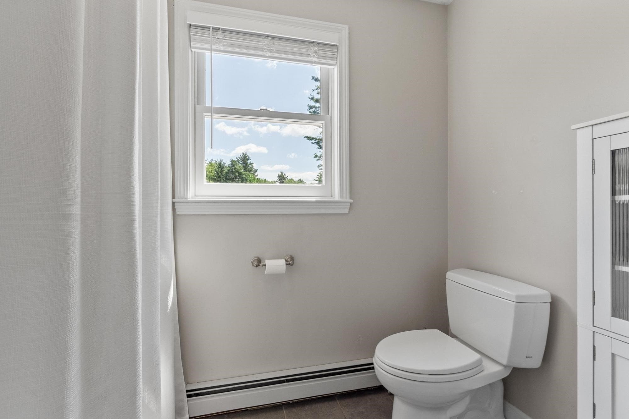 Single Family Residence at 11 Francis Ave, Lunenburg MA 01462, Lunenburg, photo 26 of 42