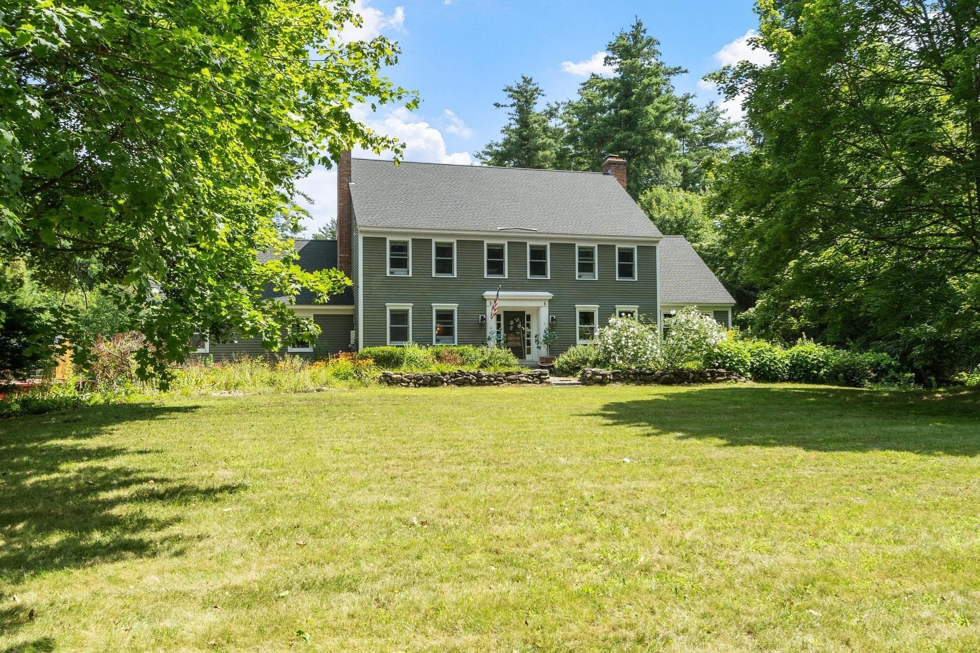 Single Family Residence at 11 Francis Ave, Lunenburg MA 01462, Lunenburg, photo 40 of 42