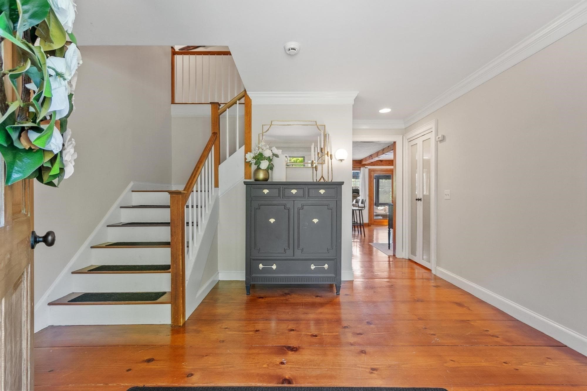 Single Family Residence at 11 Francis Ave, Lunenburg MA 01462, Lunenburg, photo 4 of 42