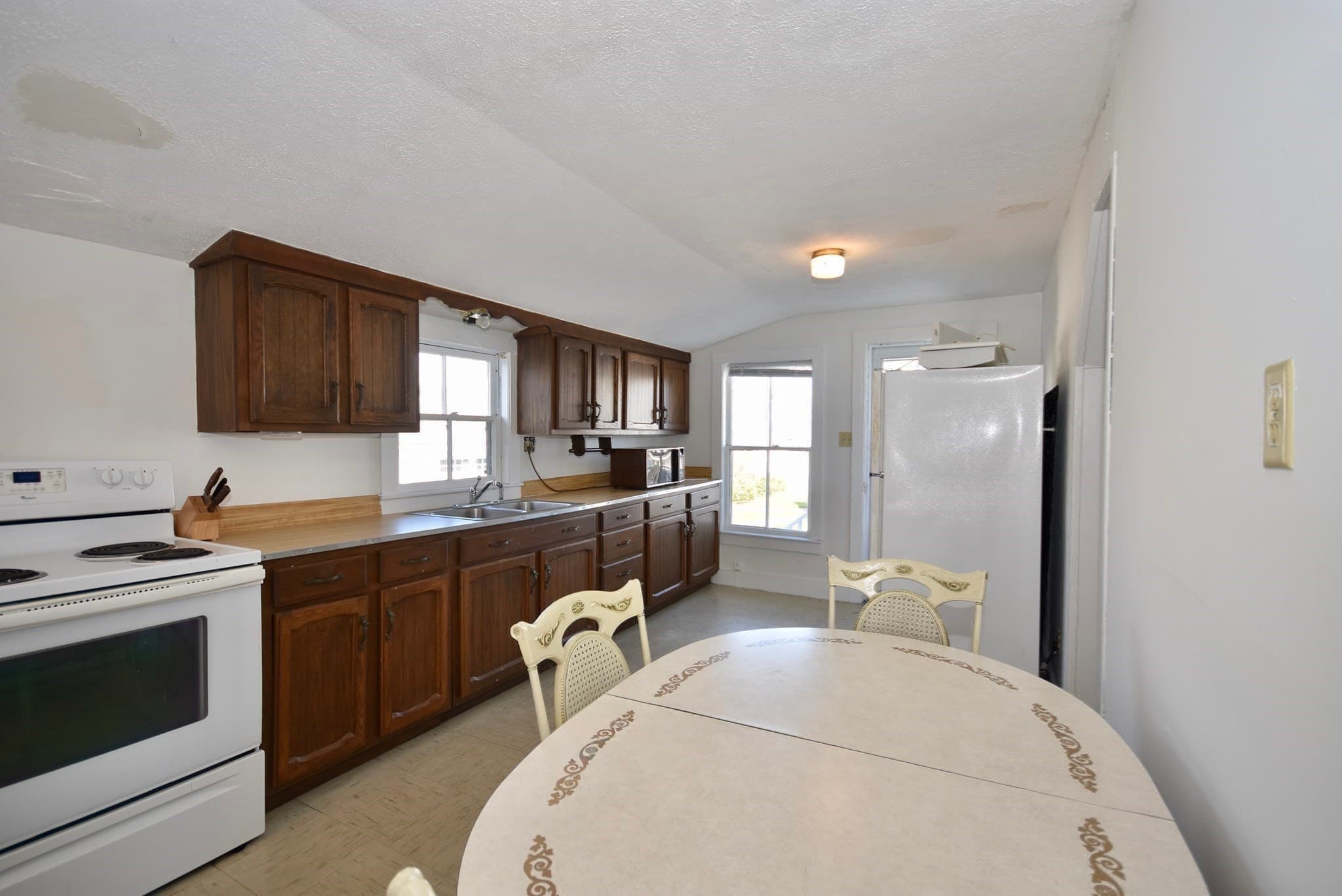 Single Family Residence at 51 South Blvd, Wareham MA 02571, photo 19 of 41