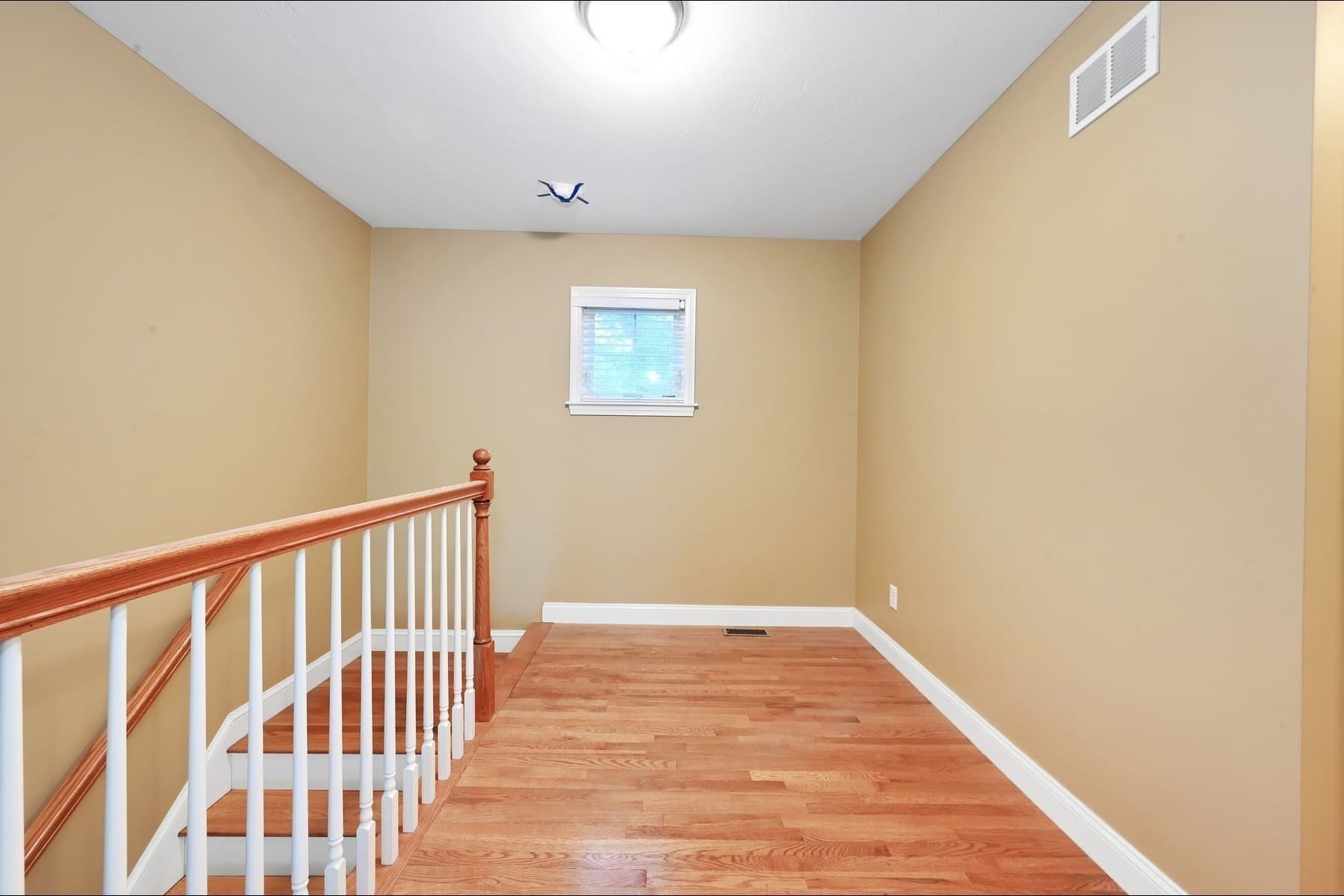 Condominium at 55 Surrey Ln # 55, East Bridgewater MA 02333, photo 17 of 42