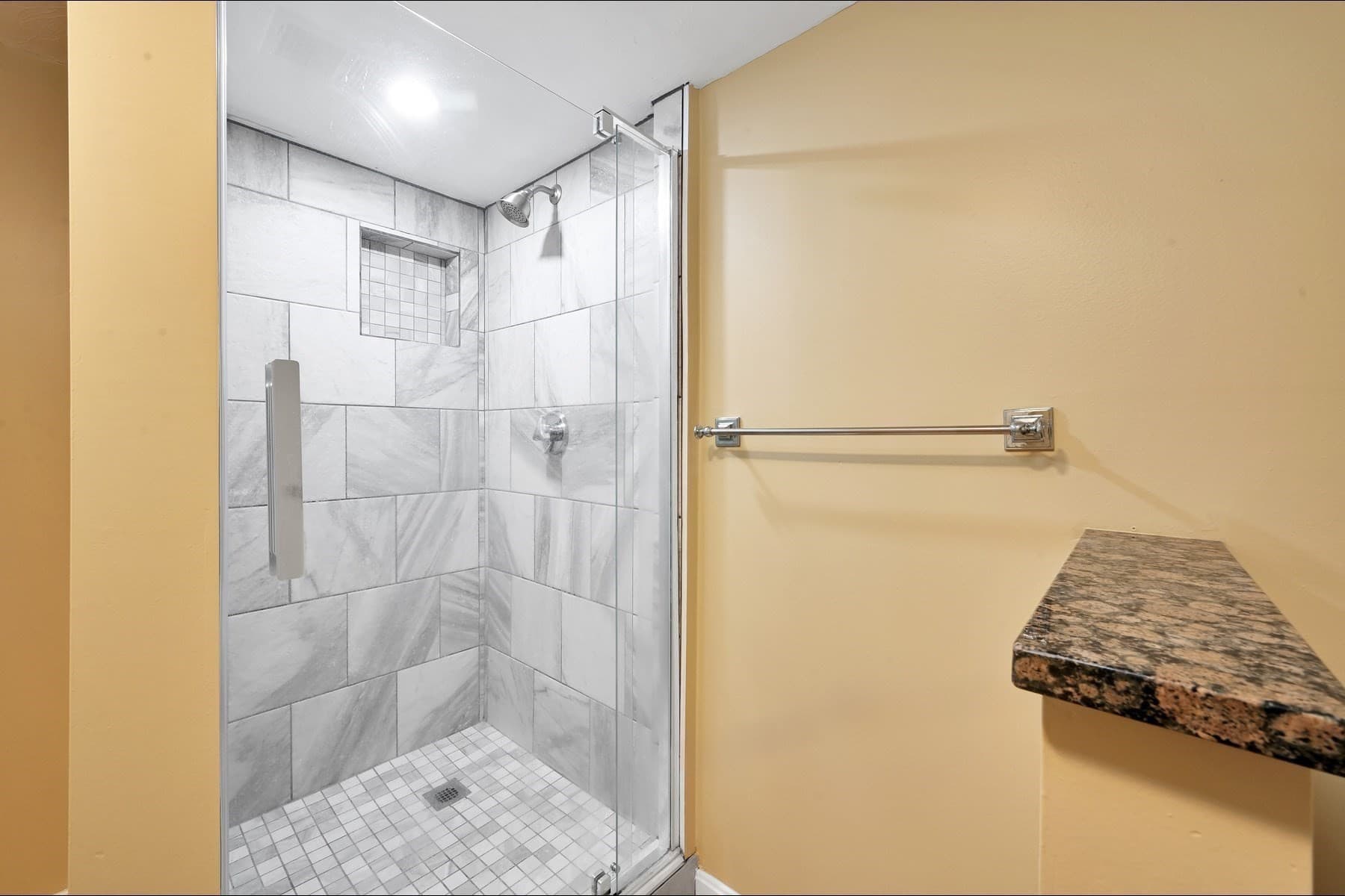 Condominium at 55 Surrey Ln # 55, East Bridgewater MA 02333, photo 32 of 42