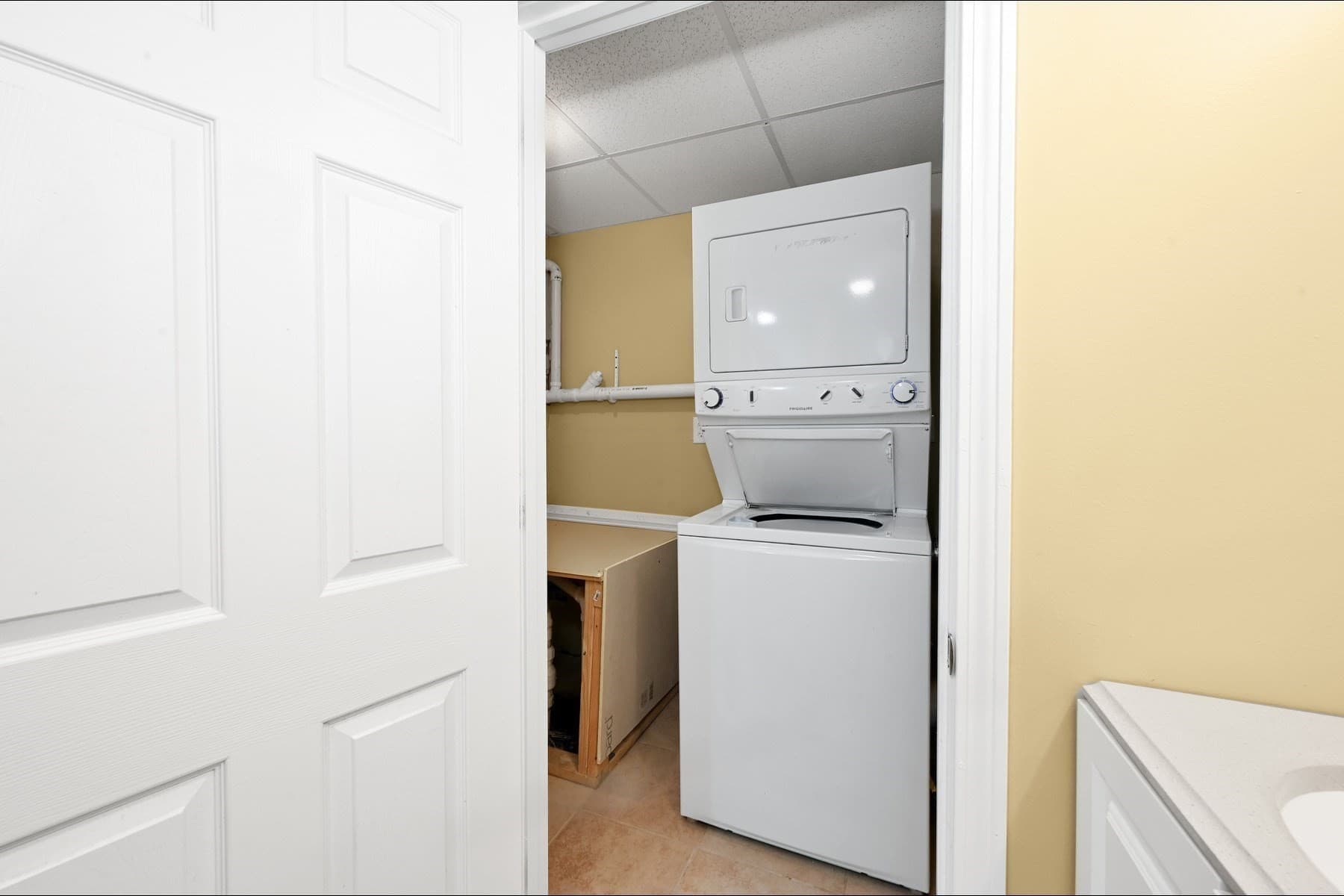 Condominium at 55 Surrey Ln # 55, East Bridgewater MA 02333, photo 33 of 42