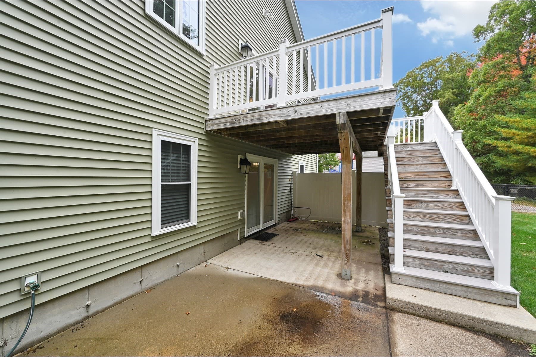 Condominium at 55 Surrey Ln # 55, East Bridgewater MA 02333, photo 35 of 42