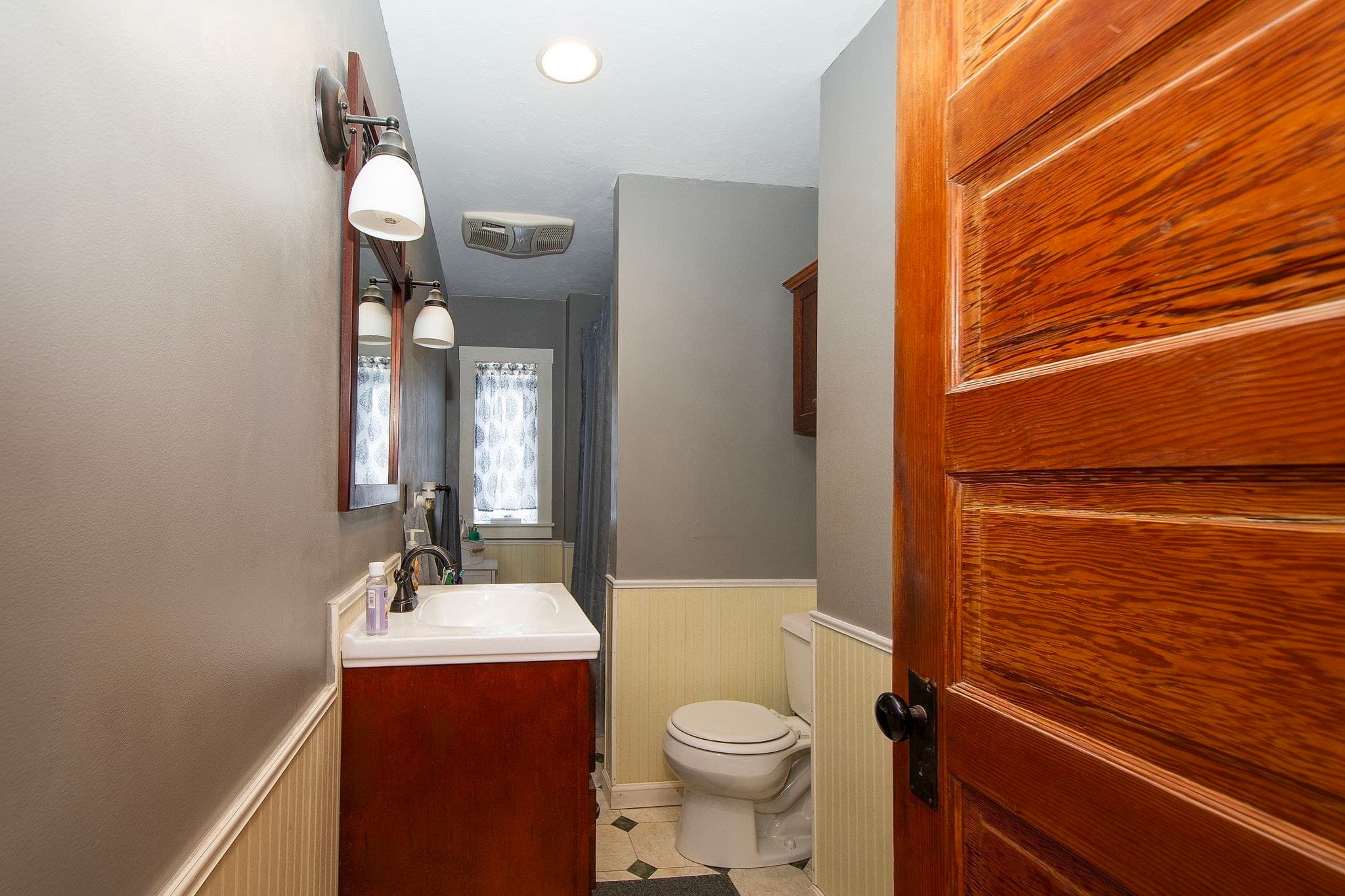 2 Family - 2 Units Up/Down at 66-68 Reed St, Rockland MA 02370, Rockland, photo 11 of 20