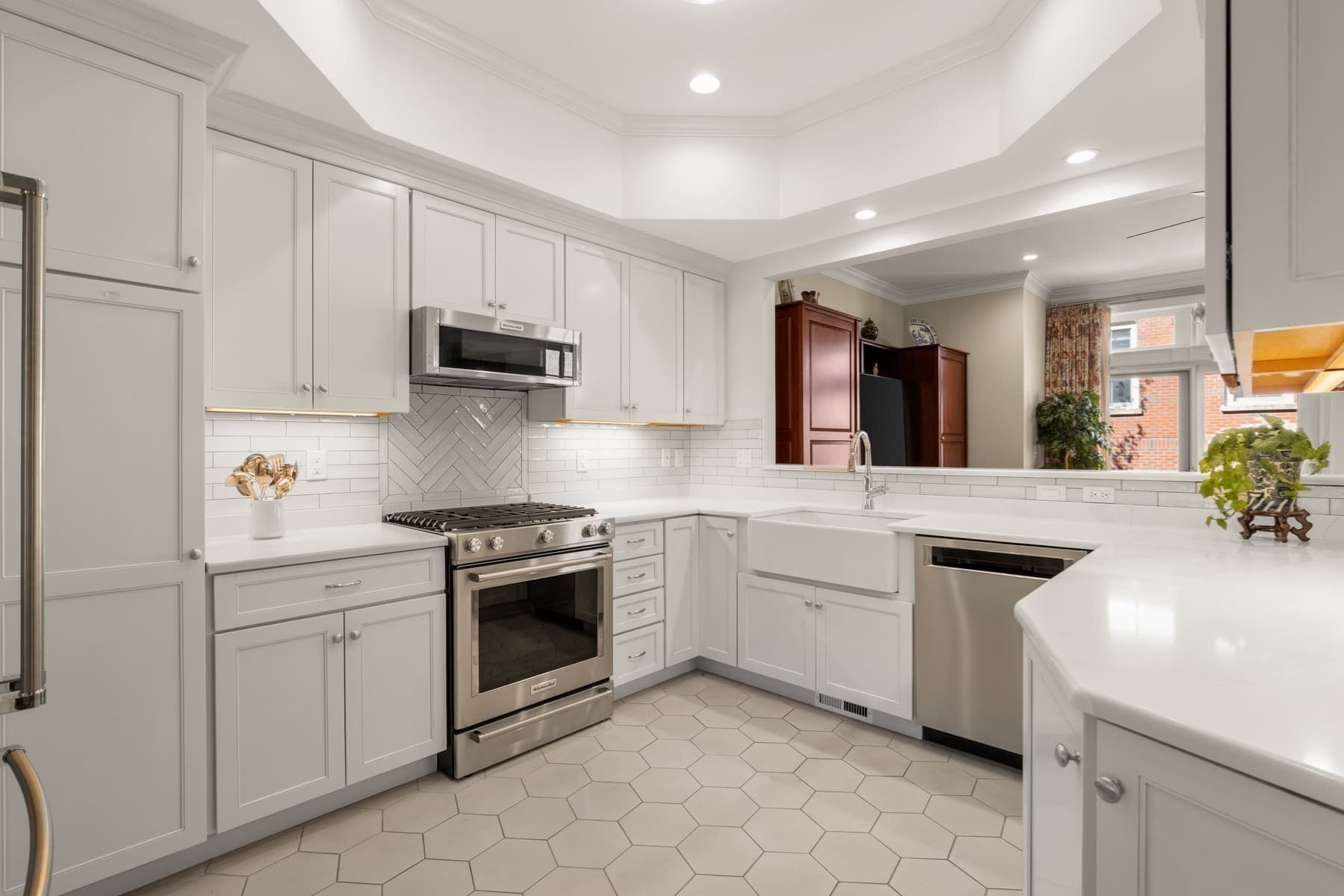 Condominium at 20 Porter Street # 20, Portsmouth NH 03801, photo 6 of 26