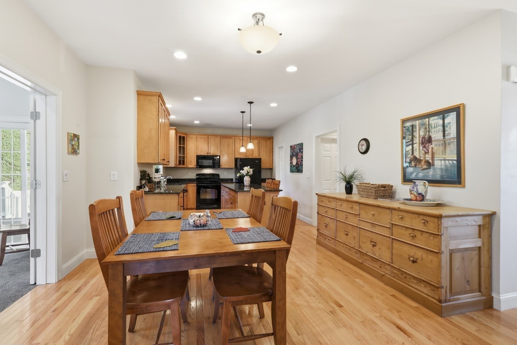 Single Family Residence at 40 Winship Dr, Stoneham MA 02180, photo 12 of 36