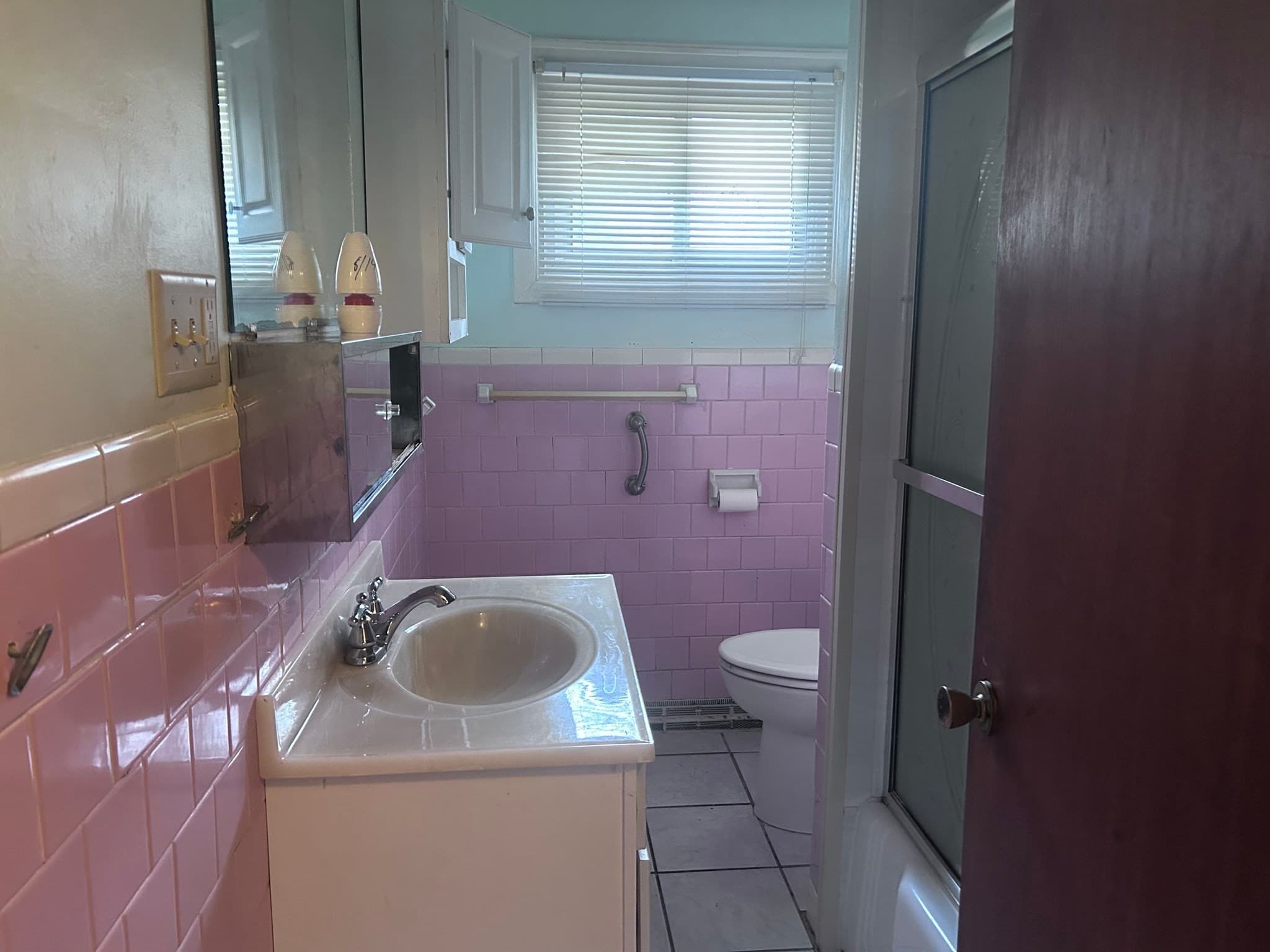 Single Family Residence at 13 Lee Cir, Hudson MA 01749, Hudson, photo 6 of 10