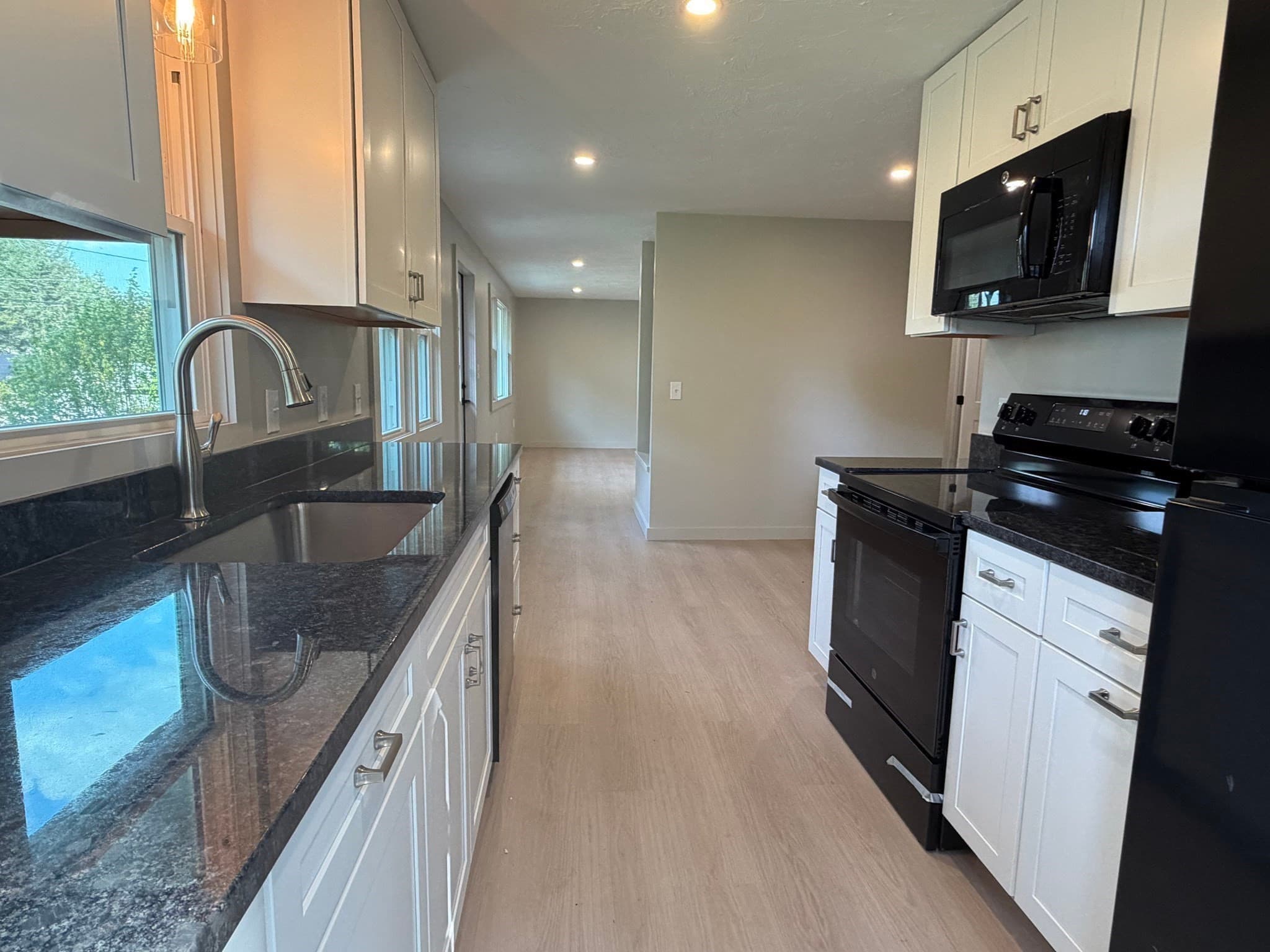 Single Family Residence at 71 Beech St, Palmer MA 01069, Palmer, photo 17 of 33
