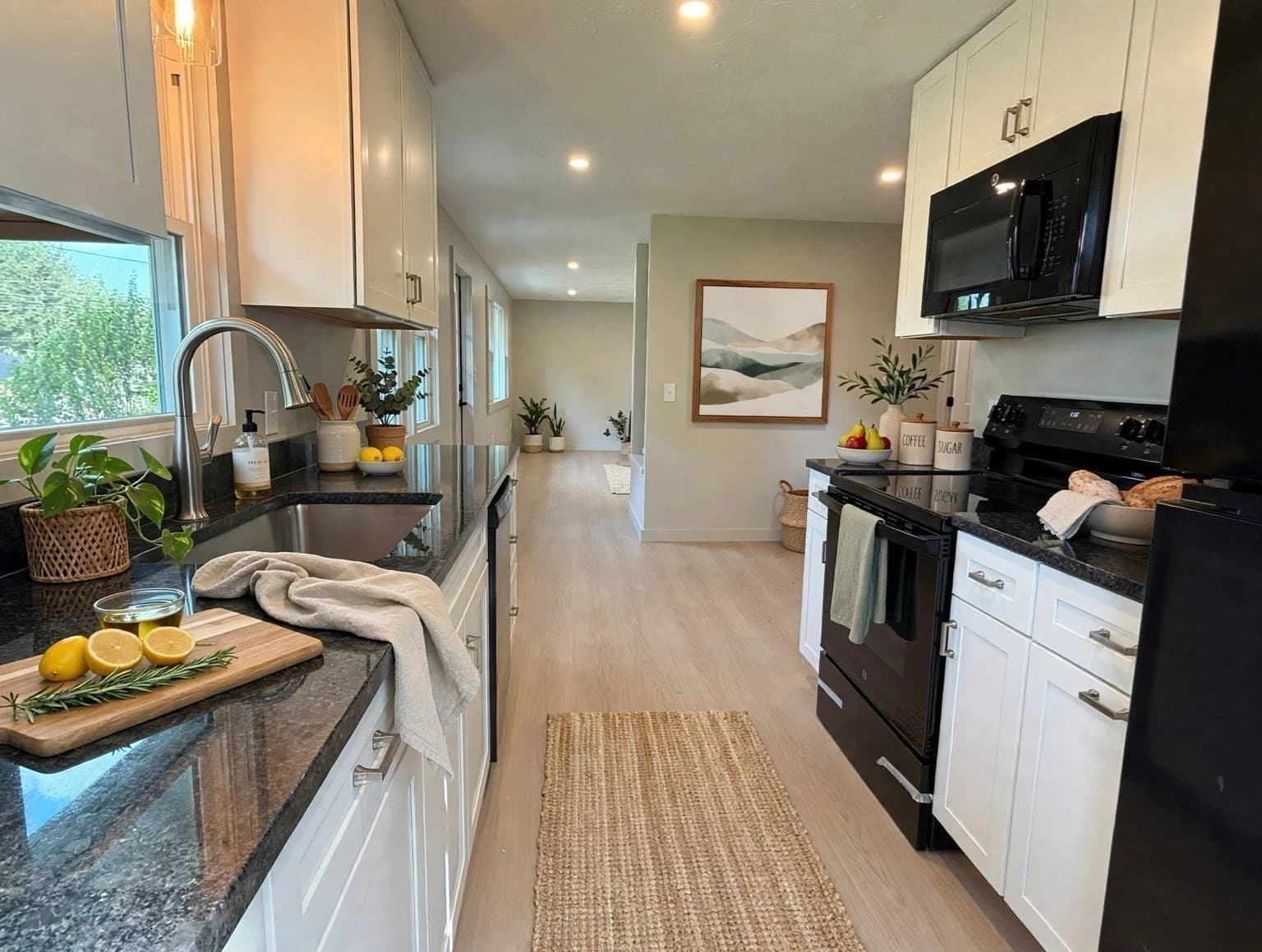 Single Family Residence at 71 Beech St, Palmer MA 01069, Palmer, photo 16 of 33