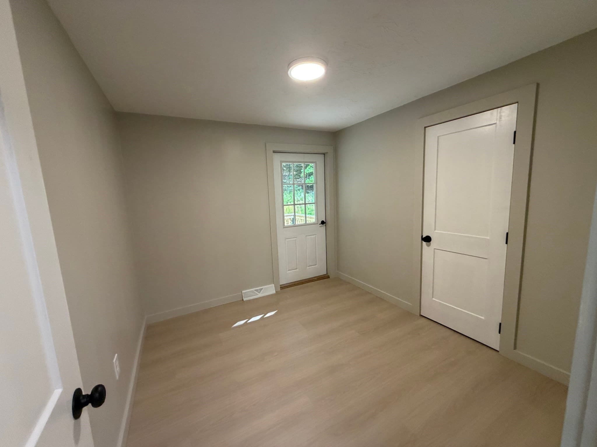 Single Family Residence at 71 Beech St, Palmer MA 01069, Palmer, photo 32 of 33