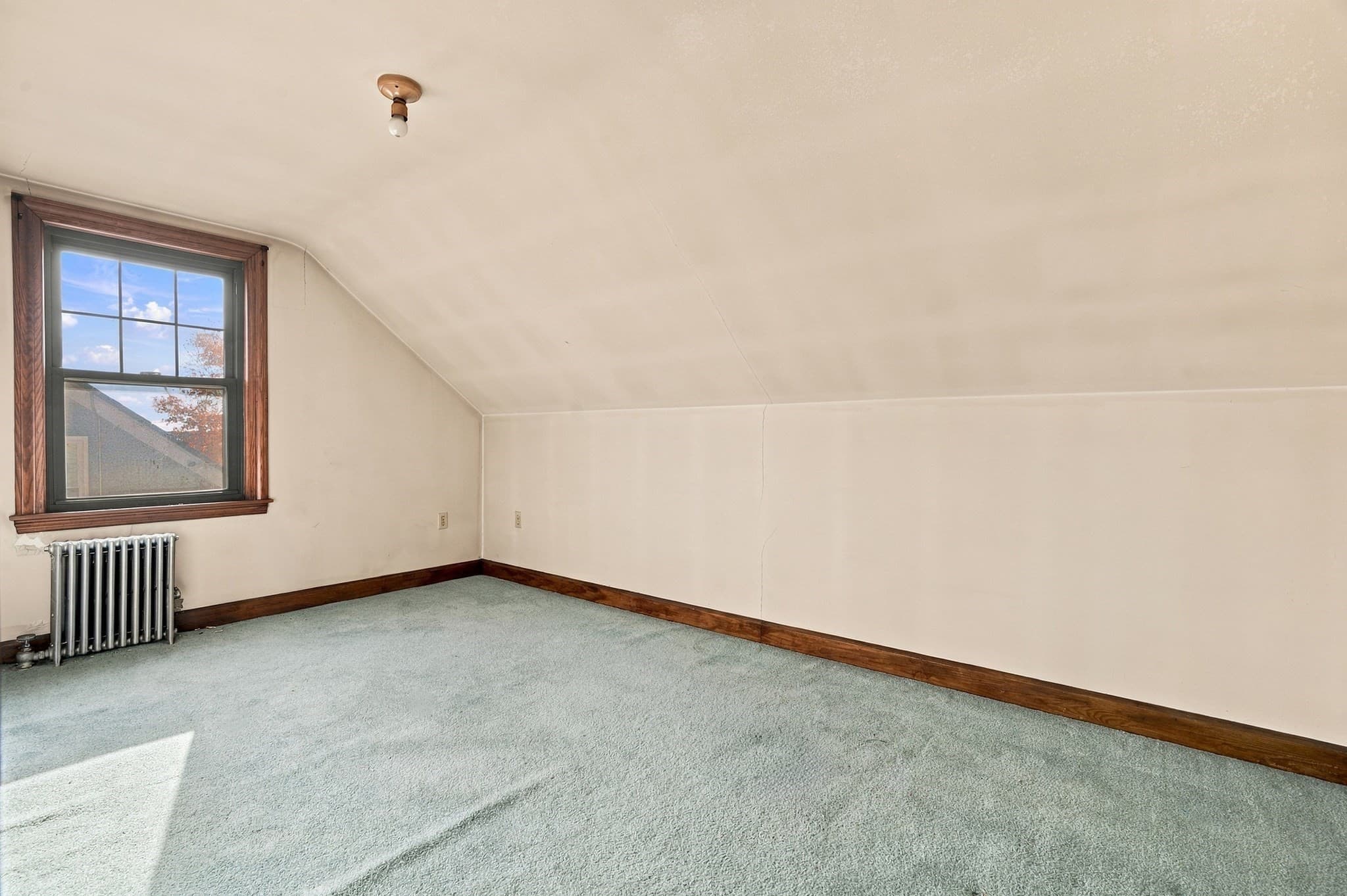 Single Family Residence at 149 Lake St, Webster MA 01570, photo 28 of 34