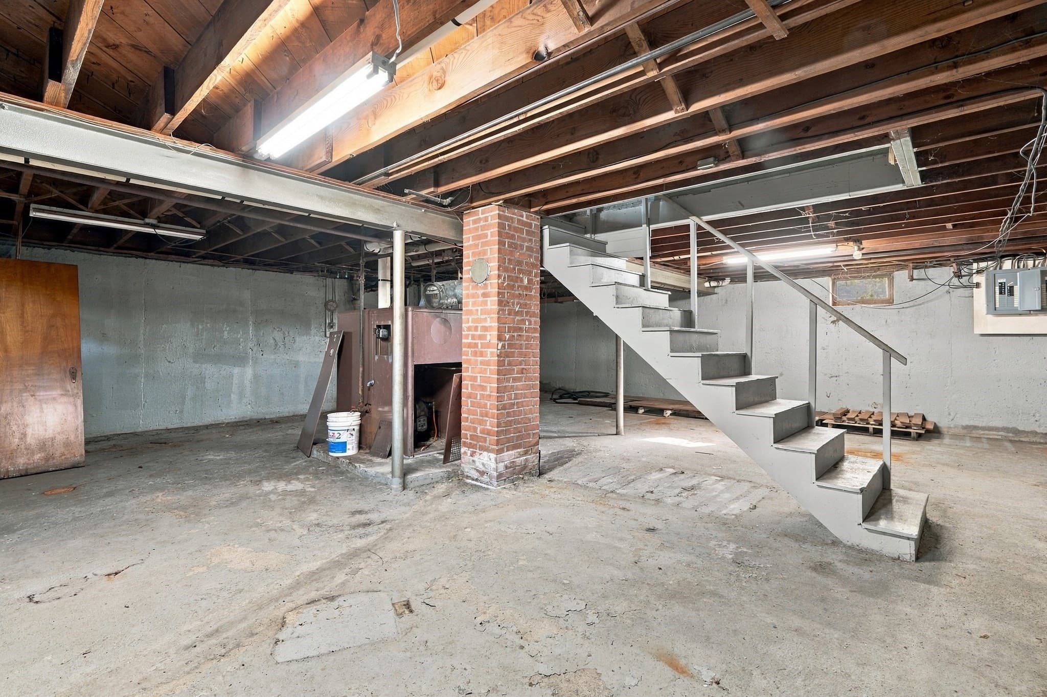 Single Family Residence at 149 Lake St, Webster MA 01570, photo 33 of 34