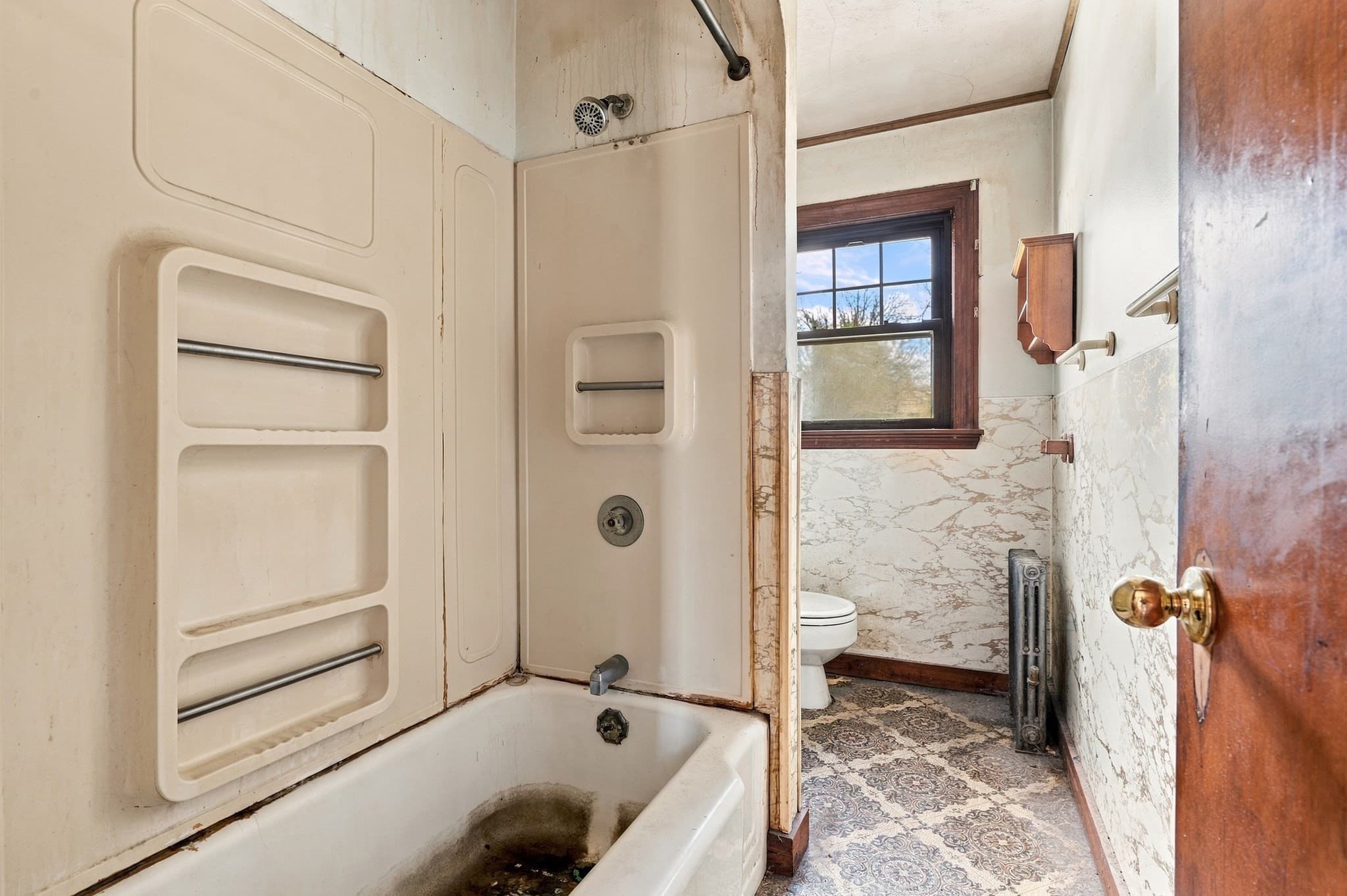 Single Family Residence at 149 Lake St, Webster MA 01570, photo 18 of 34
