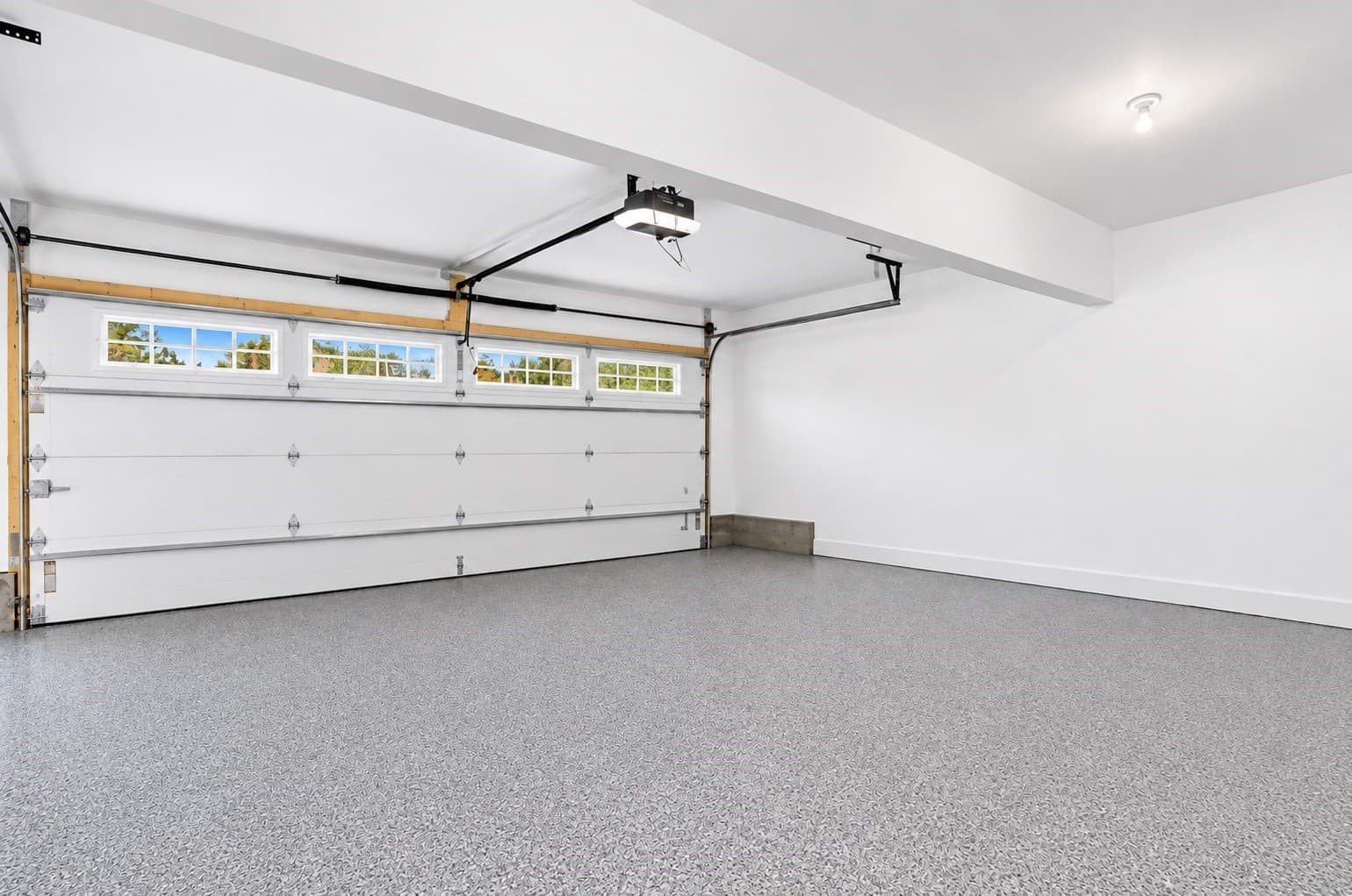 Condominium at 46 Elise Avenue # 23, Londonderry NH 03053, Londonderry, photo 19 of 35