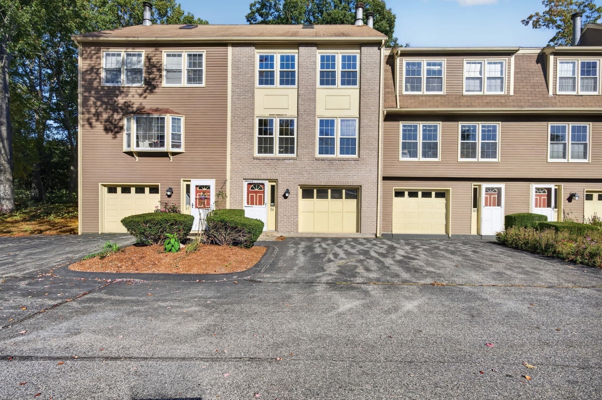 98 Heritage Drive # 98, Tewksbury MA 01876