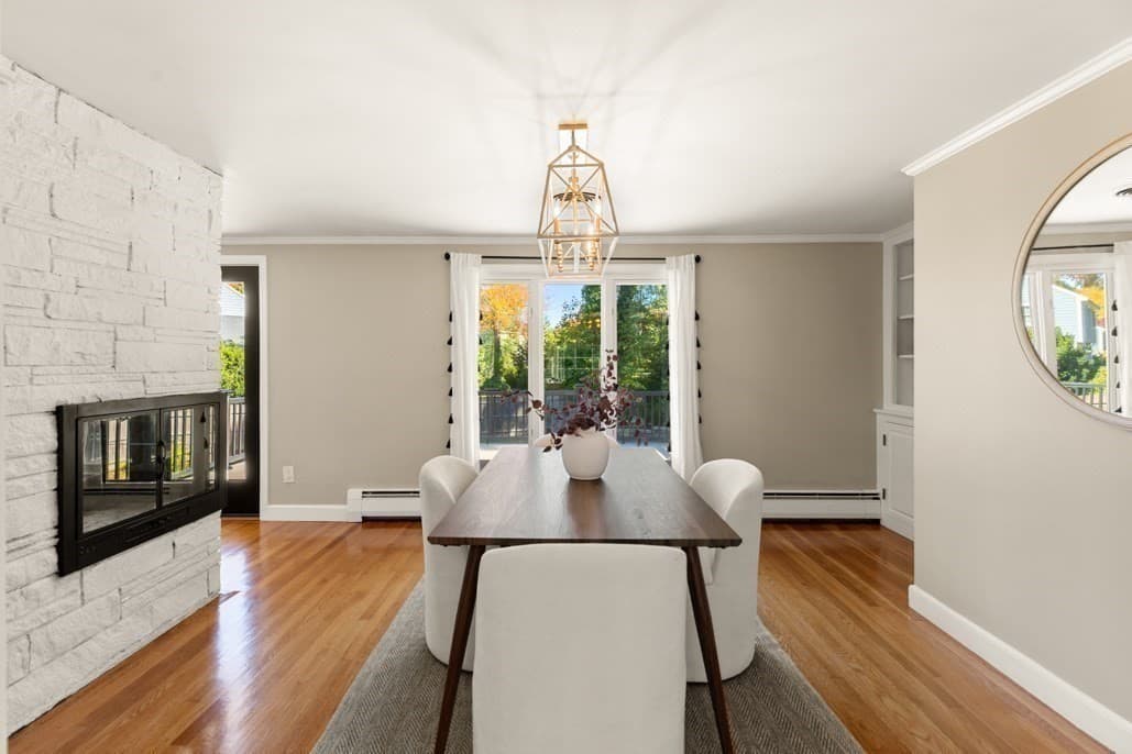 Single Family Residence at 19 Longbow Rd, Lynnfield MA 01940, Lynnfield, photo 10 of 38