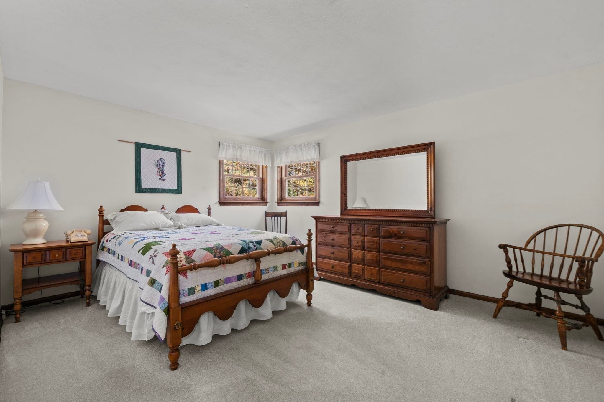 Single Family Residence at 5 Bamberg Drive, Woburn MA 01801, photo 17 of 37