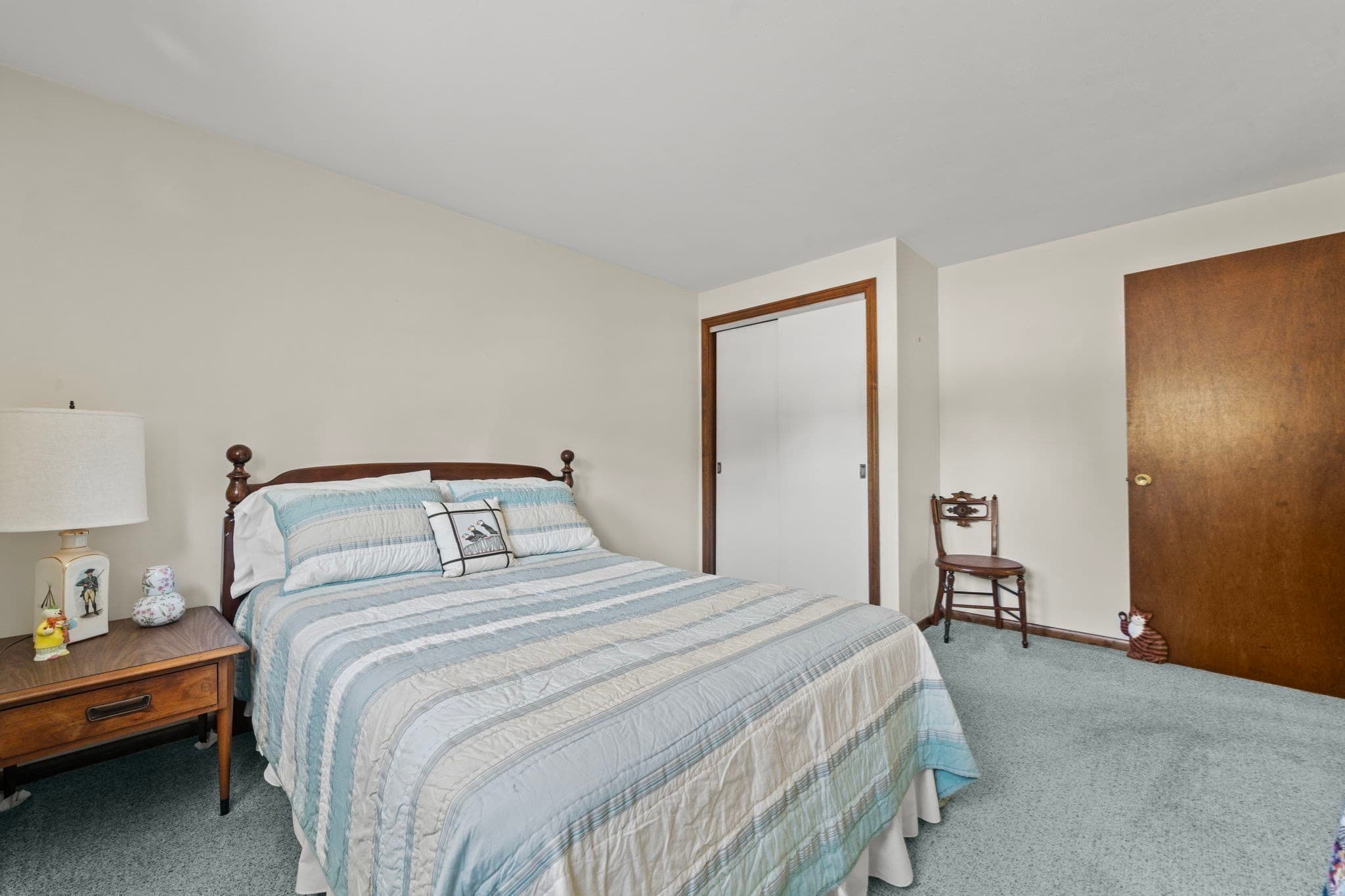 Single Family Residence at 5 Bamberg Drive, Woburn MA 01801, photo 20 of 37