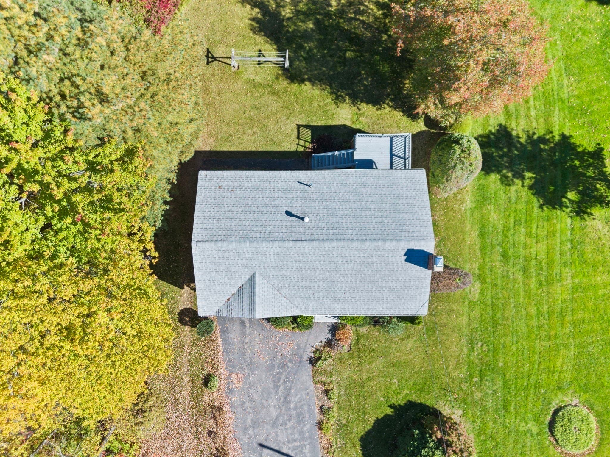 Single Family Residence at 5 Bamberg Drive, Woburn MA 01801, photo 33 of 37