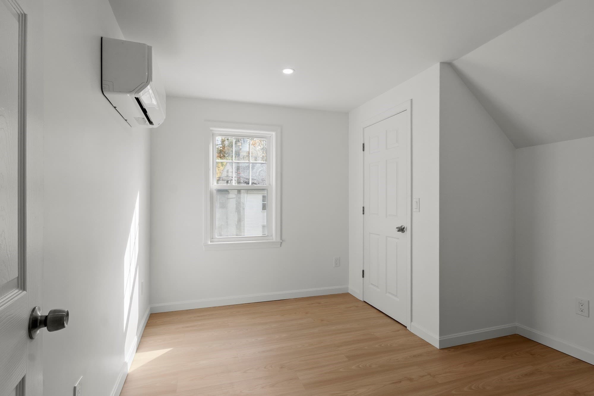 Single Family Residence at 468 Parker Street, Gardner MA 01440, photo 22 of 34