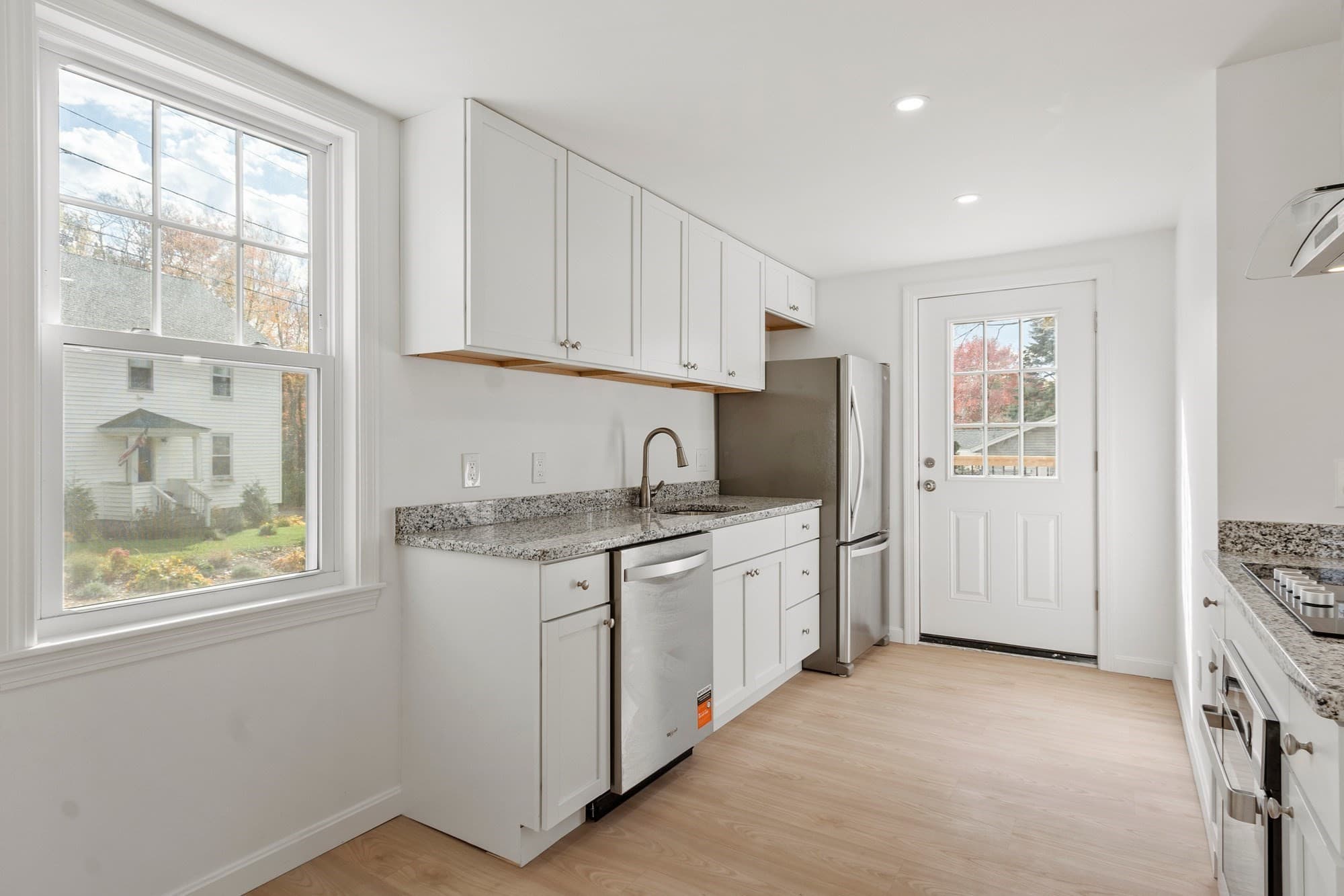 Single Family Residence at 468 Parker Street, Gardner MA 01440, photo 5 of 34