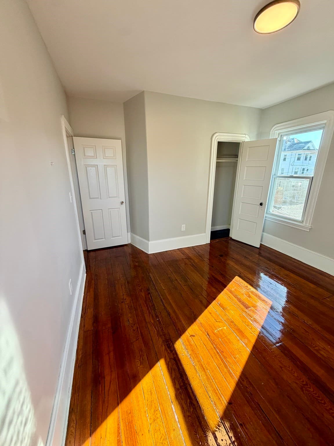 3 Family at 25 Adams St, New Bedford MA 02746, New Bedford, photo 13 of 15