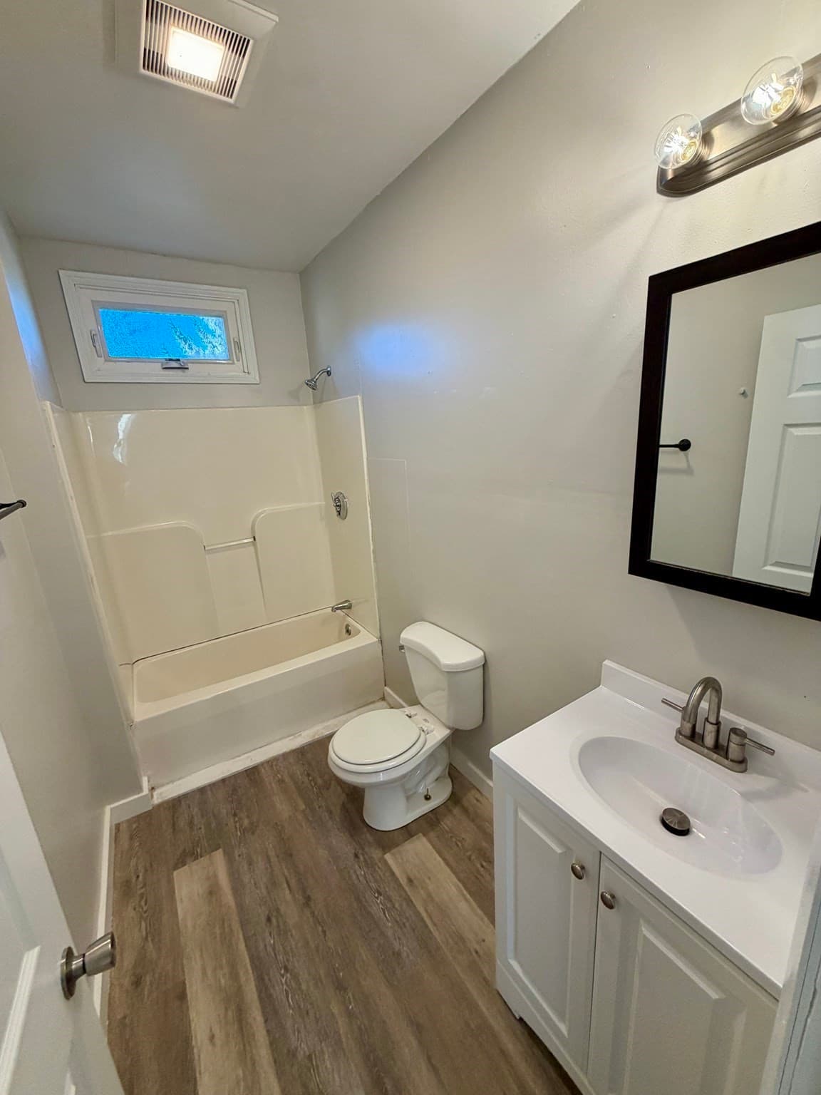 3 Family at 25 Adams St, New Bedford MA 02746, New Bedford, photo 11 of 15