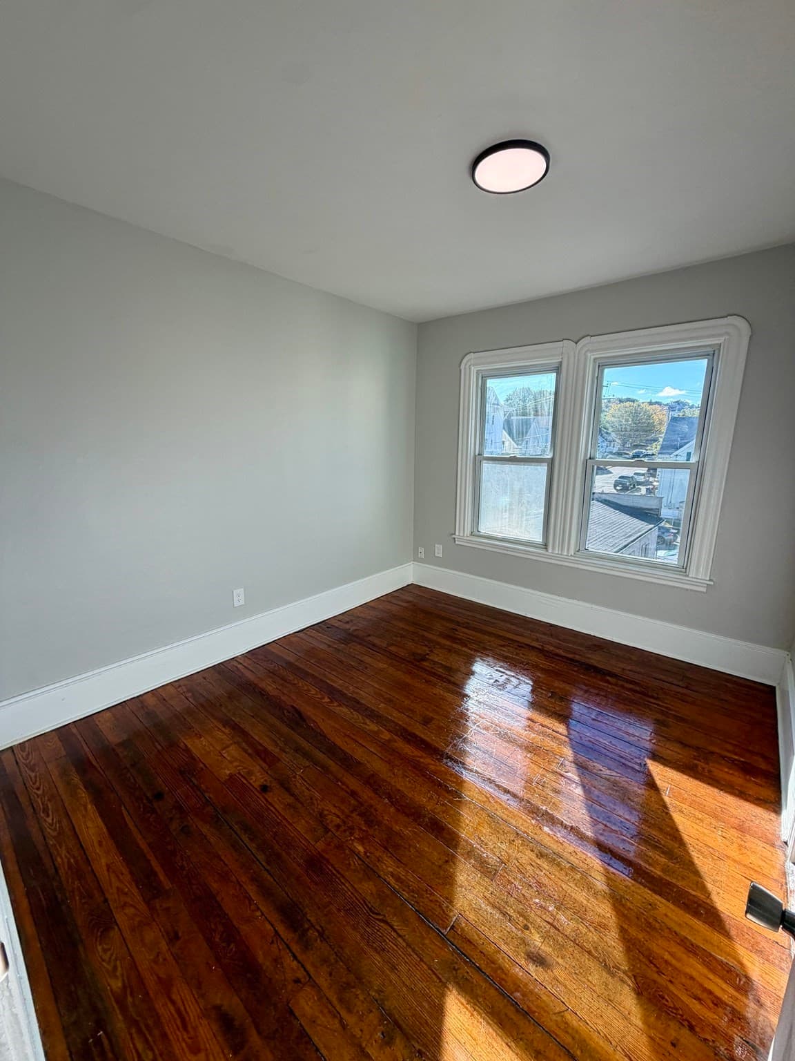 3 Family at 25 Adams St, New Bedford MA 02746, New Bedford, photo 8 of 15