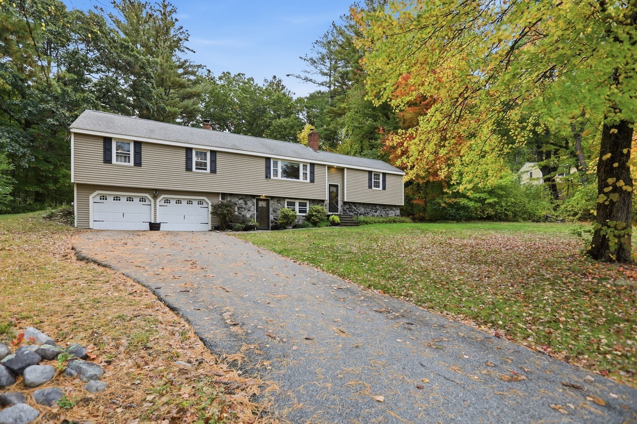 Single Family Residence at 97 Cross Street, Andover MA 01810, Andover, photo 3 of 41