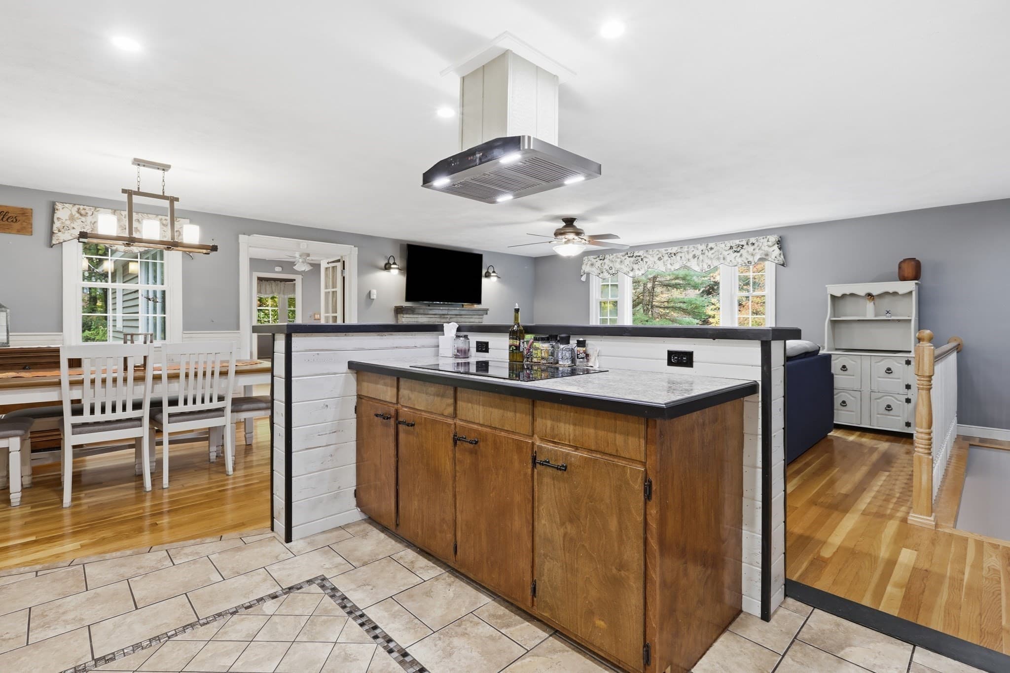 Single Family Residence at 97 Cross Street, Andover MA 01810, Andover, photo 15 of 41