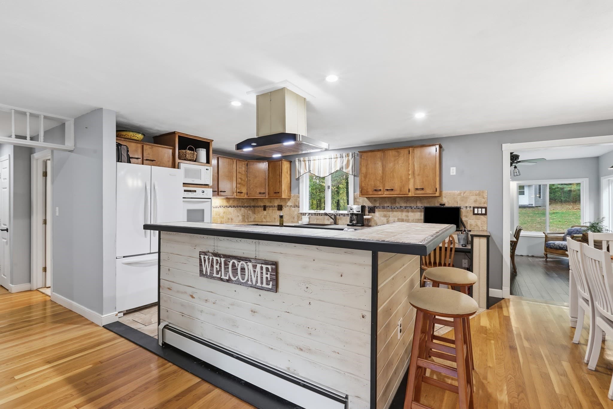 Single Family Residence at 97 Cross Street, Andover MA 01810, Andover, photo 11 of 41