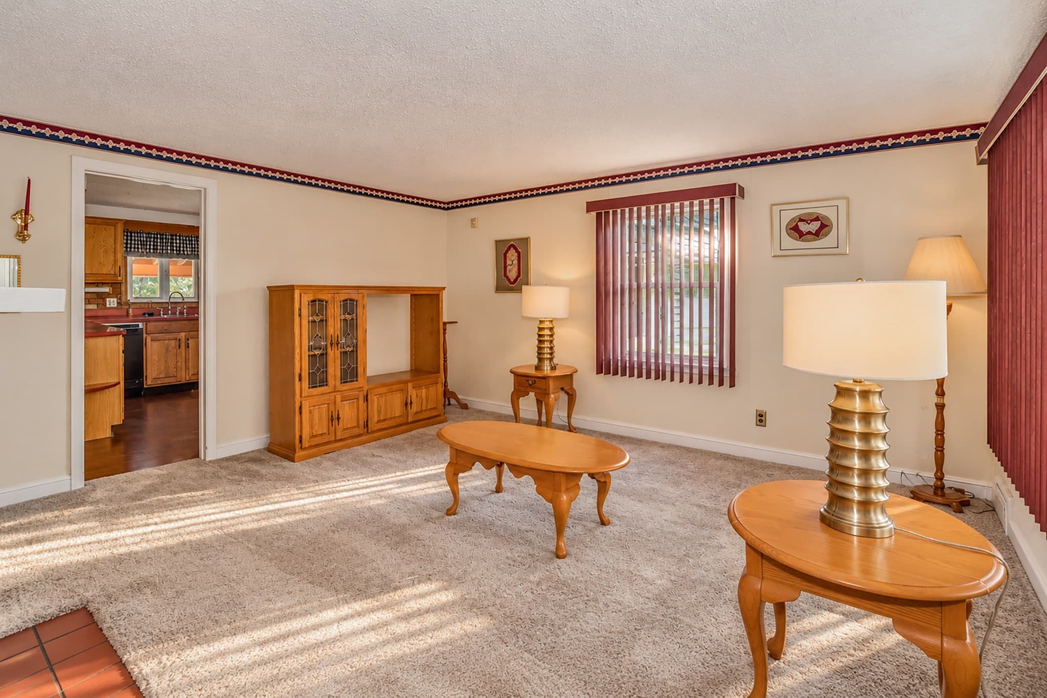 Single Family Residence at 65 Ridgeway Dr, Agawam MA 01030, photo 5 of 35