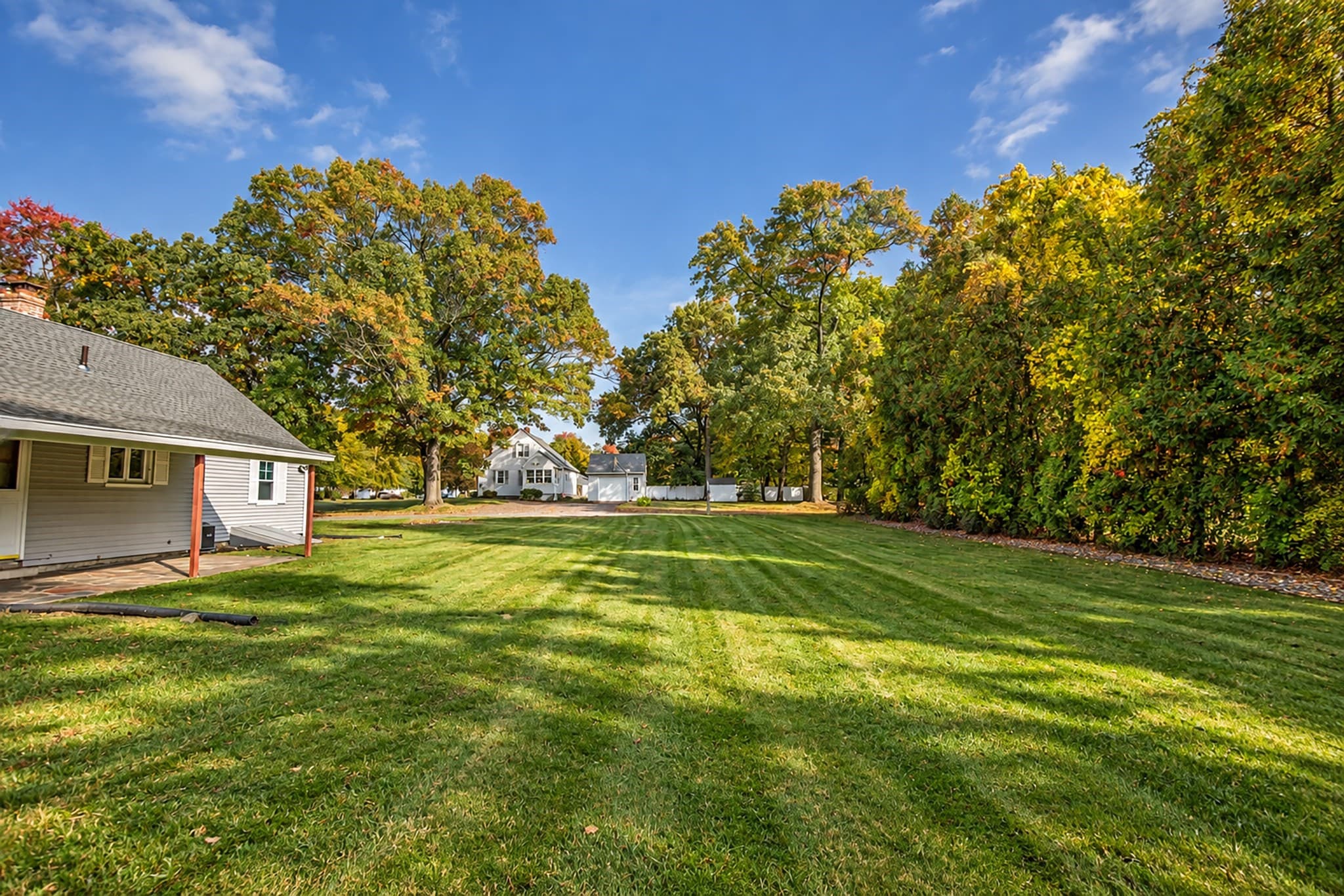 Single Family Residence at 65 Ridgeway Dr, Agawam MA 01030, photo 30 of 35