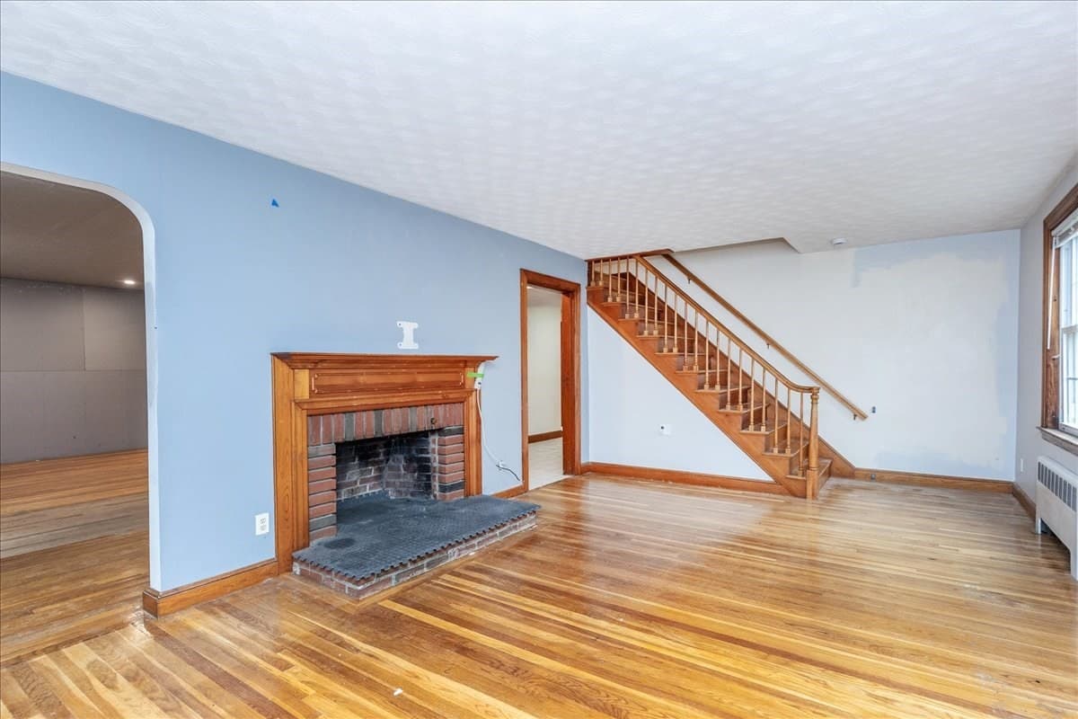 Single Family Residence at 20 Wright St, North Reading MA 01864, photo 9 of 28
