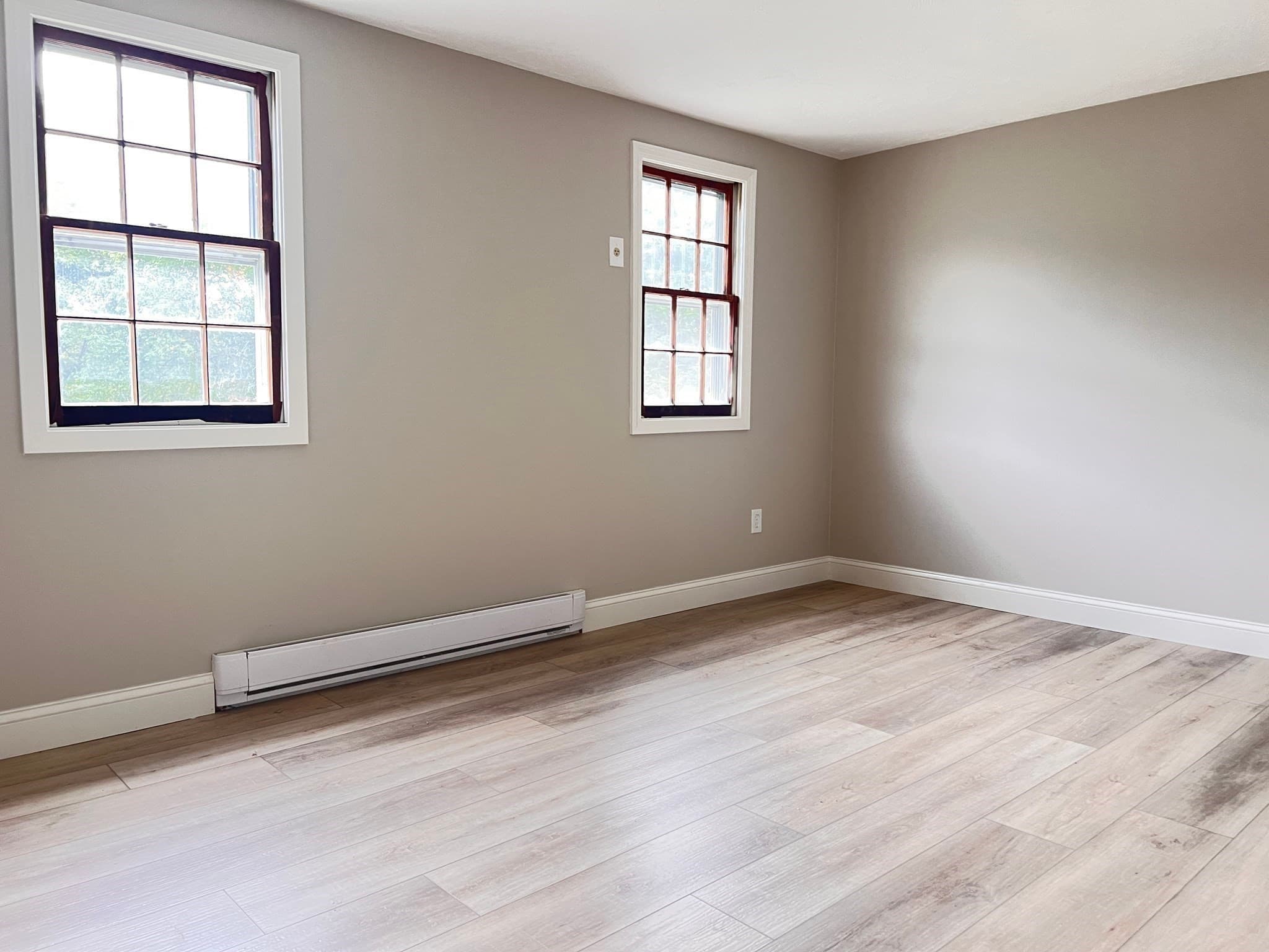 Condominium at 1 Village Grn # 1, Millbury MA 01527, photo 17 of 24