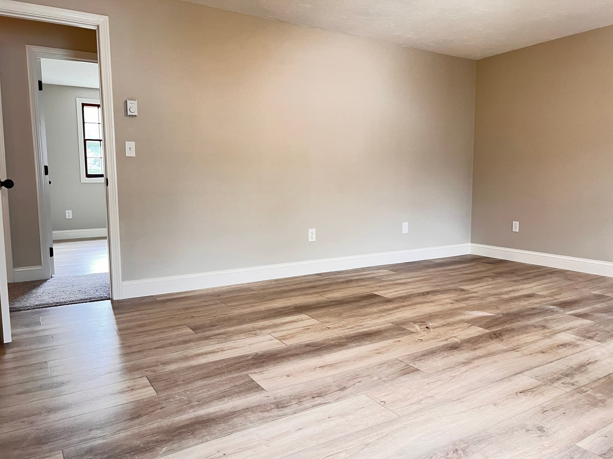 Condominium at 1 Village Grn # 1, Millbury MA 01527, photo 12 of 24