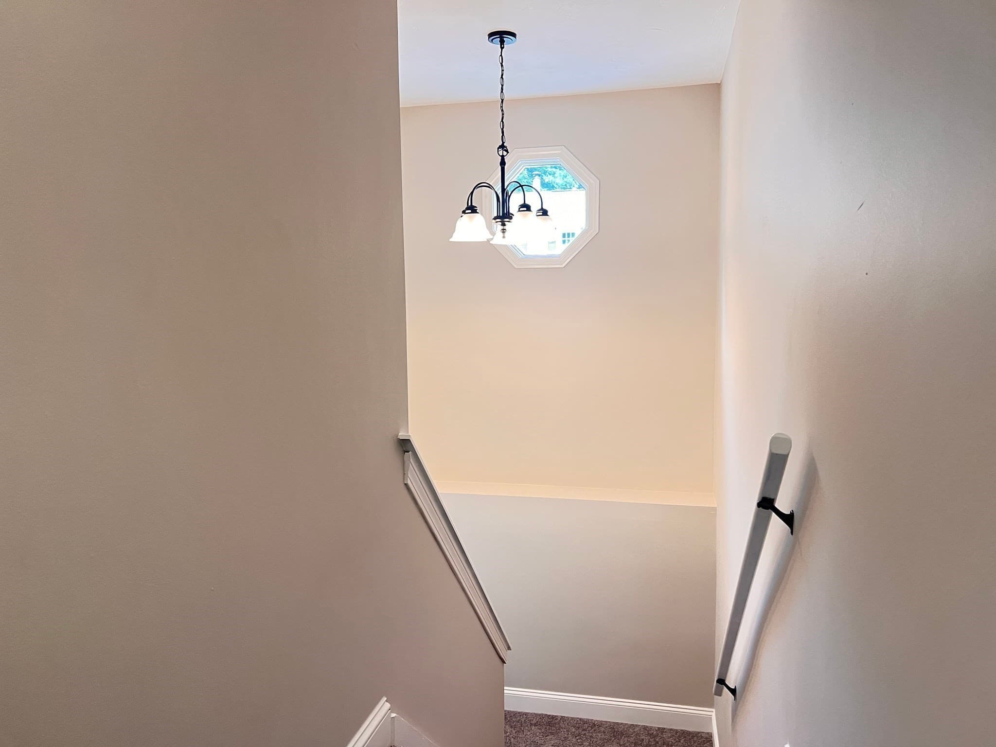 Condominium at 1 Village Grn # 1, Millbury MA 01527, photo 10 of 24