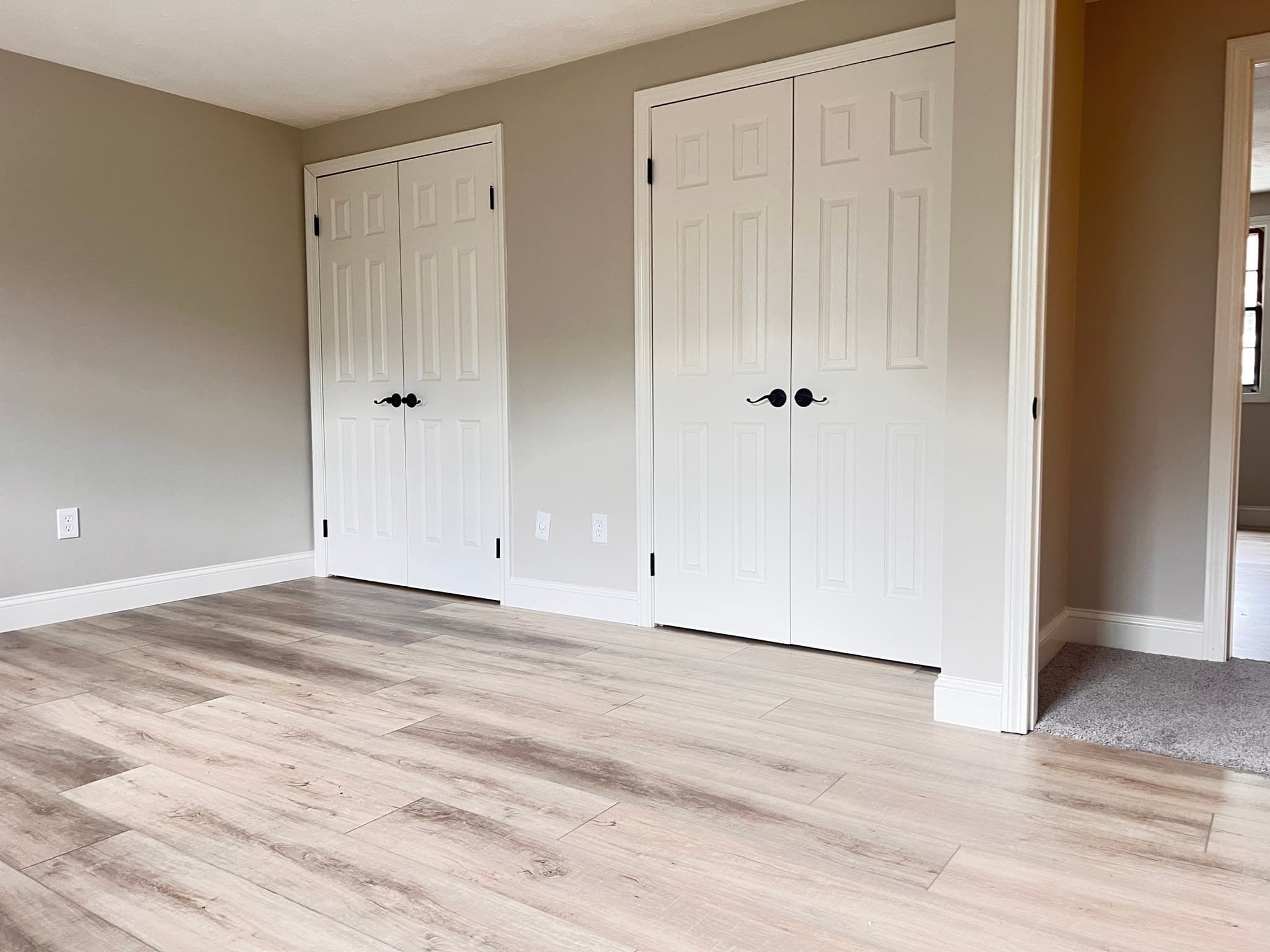 Condominium at 1 Village Grn # 1, Millbury MA 01527, photo 18 of 24