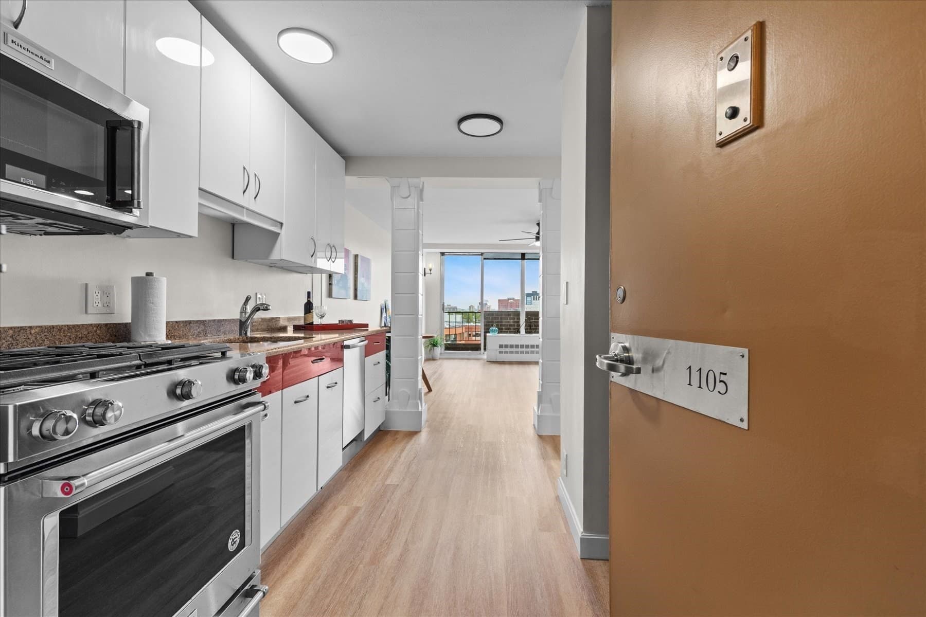 44 Washington St # 1105, Brookline MA 02445