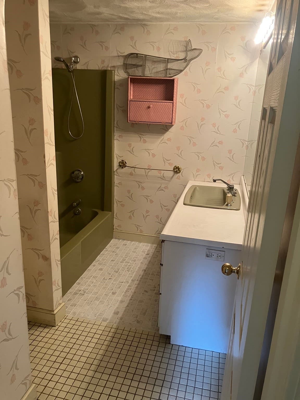Single Family Residence at 5 Clinton St, Wilmington MA 01887, Wilmington, photo 15 of 18