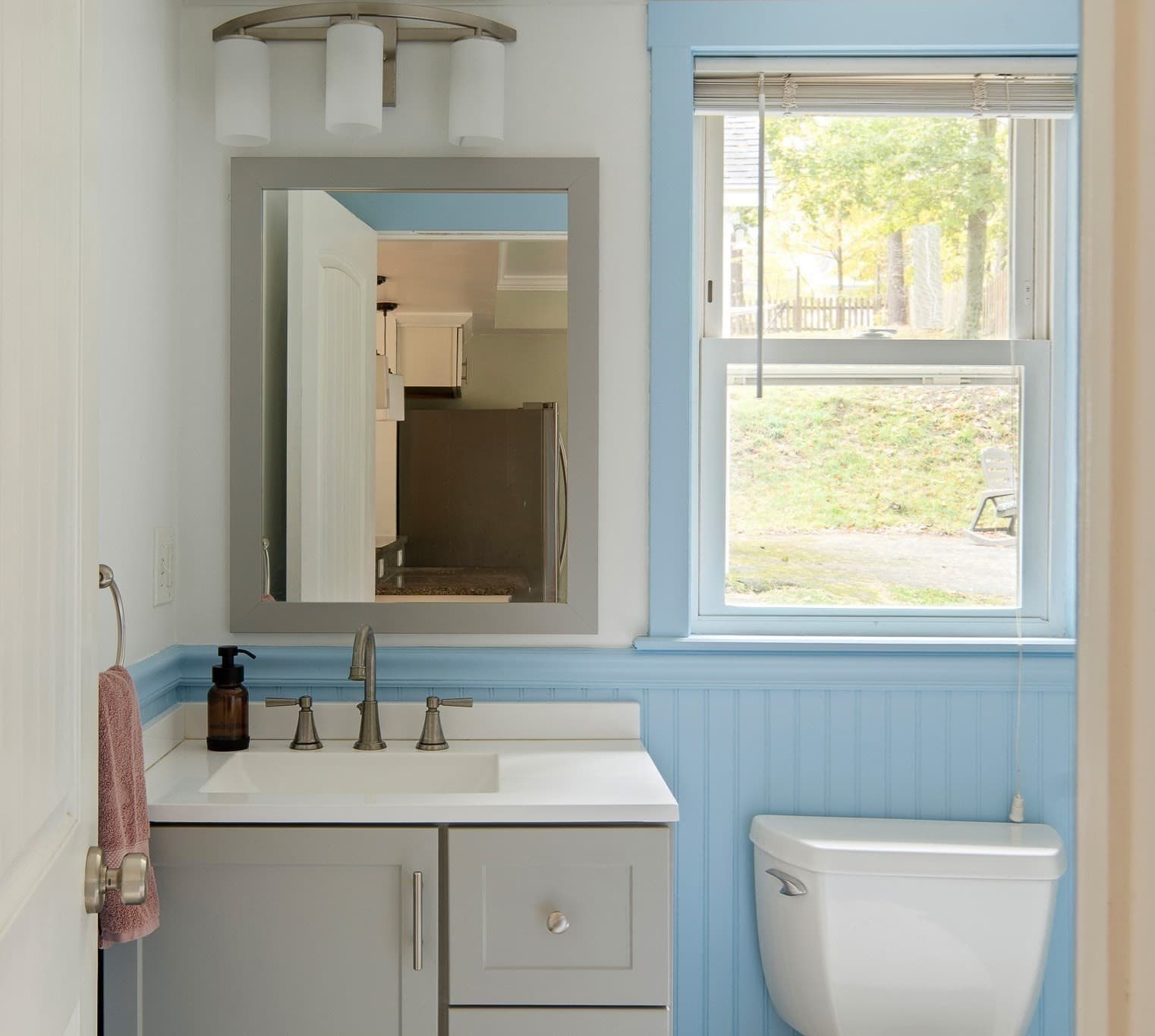 Single Family Residence at 89 Green St, Wakefield MA 01880, photo 15 of 26